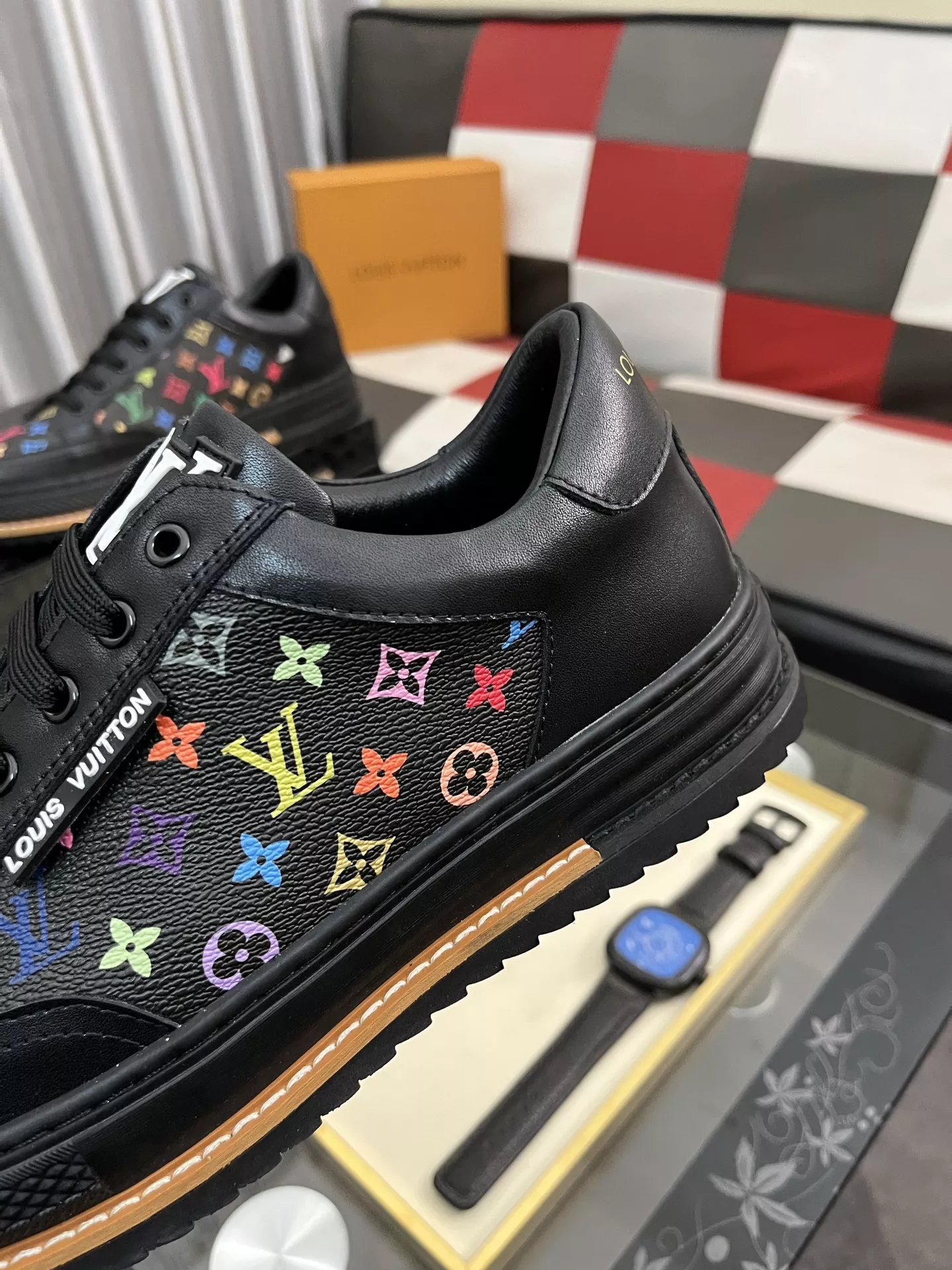 Louis Vuitton Casual Shoes For Men Classic 5940