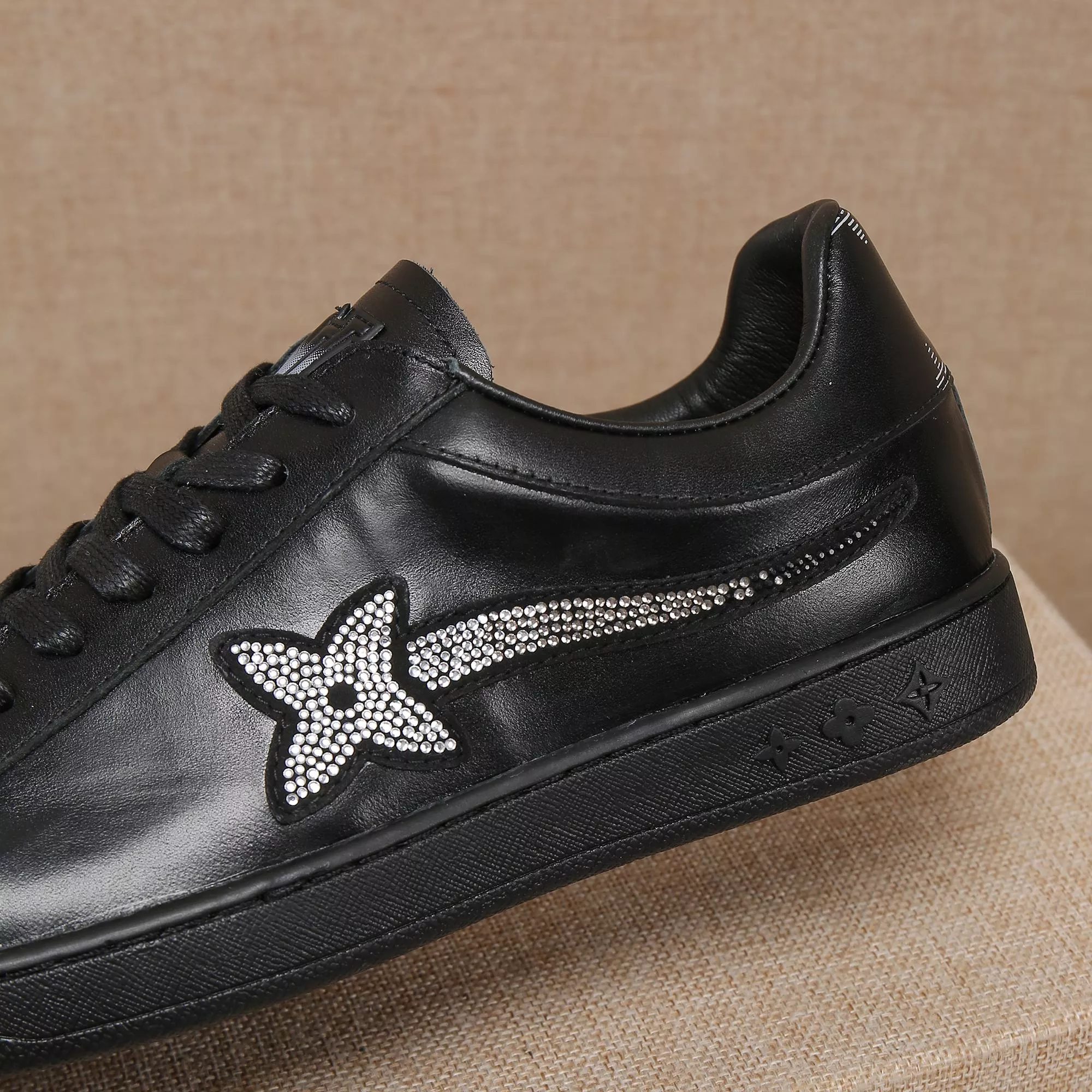 Louis Vuitton Casual Shoes For Men Comfortable 3311