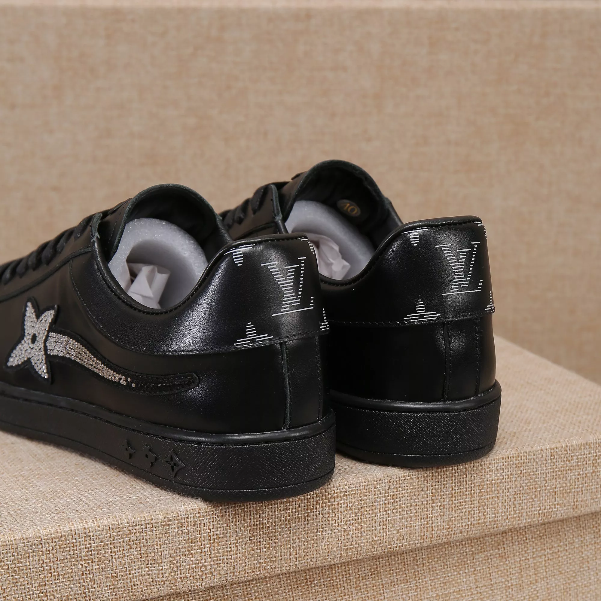 Louis Vuitton Casual Shoes For Men Comfortable 3311