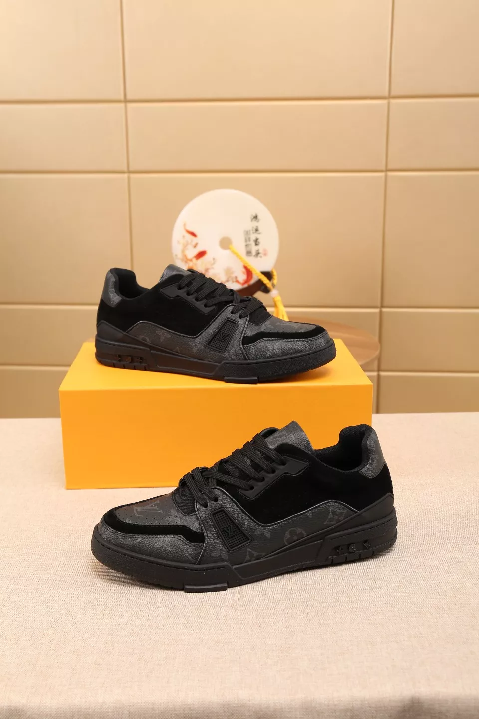 Louis Vuitton Casual Shoes For Men Comfortable 4330