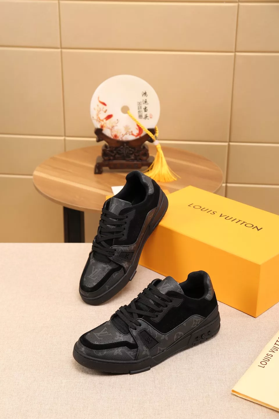 Louis Vuitton Casual Shoes For Men Comfortable 4330