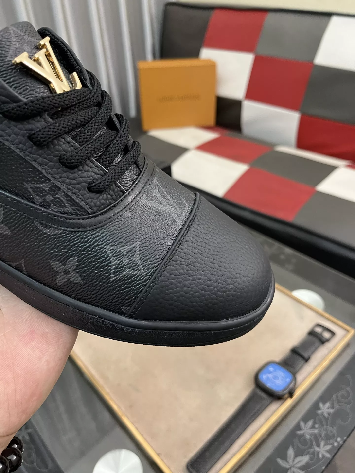Louis Vuitton Casual Shoes For Men Comfortable 5025