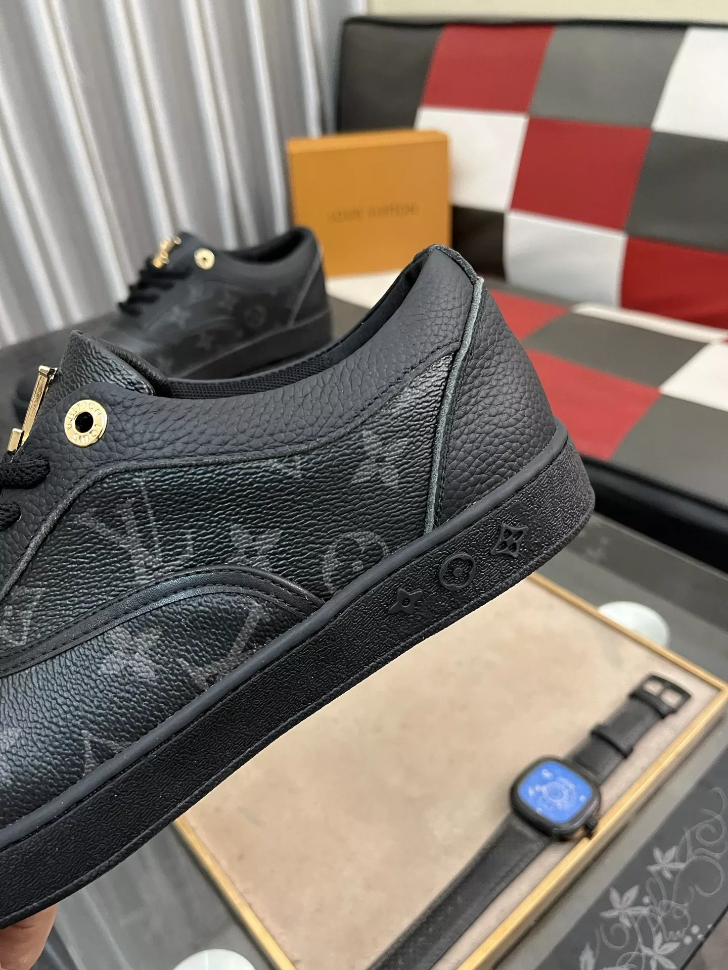 Louis Vuitton Casual Shoes For Men Comfortable 5025