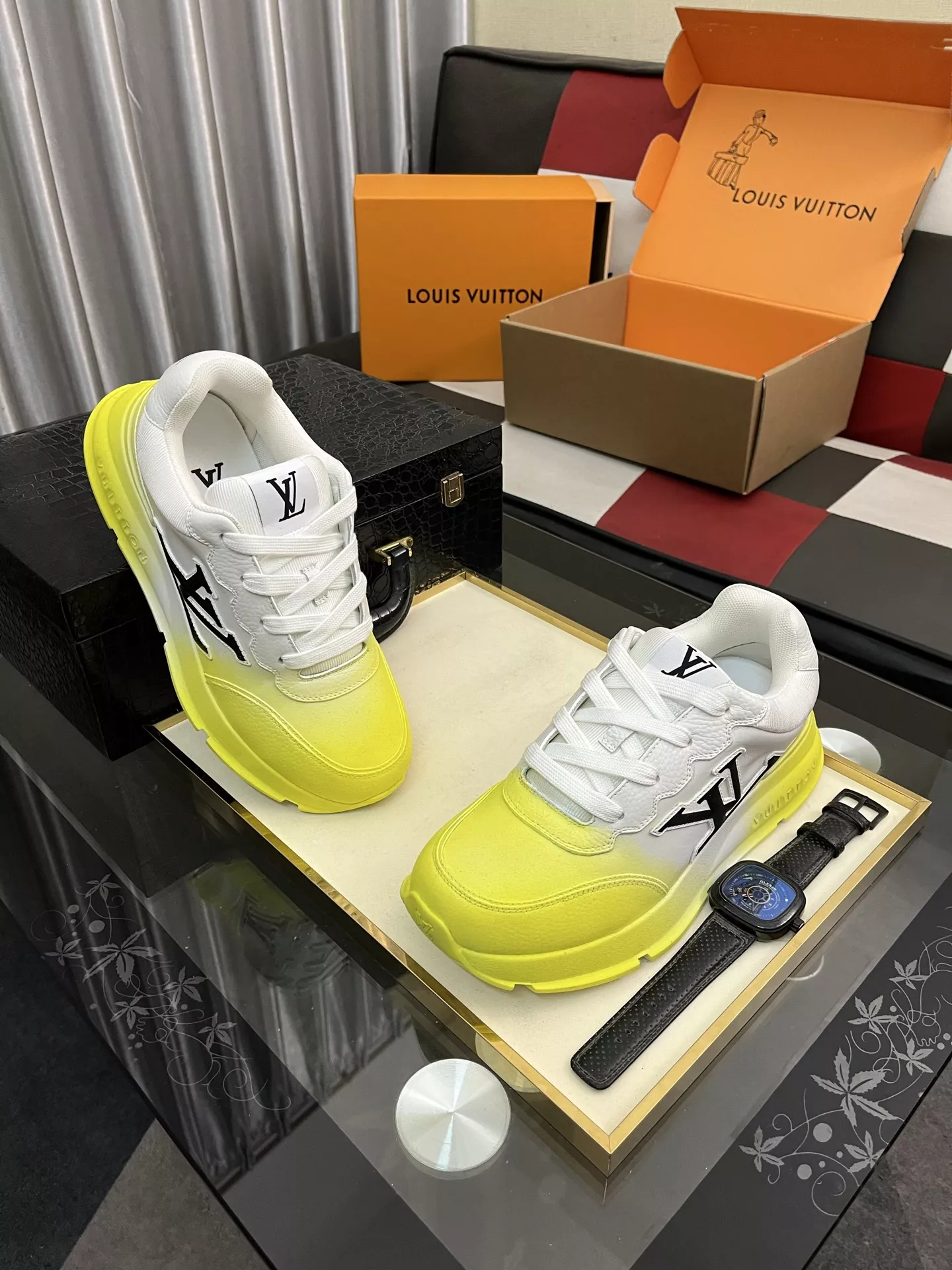 Louis Vuitton Casual Shoes For Men Compact 5027
