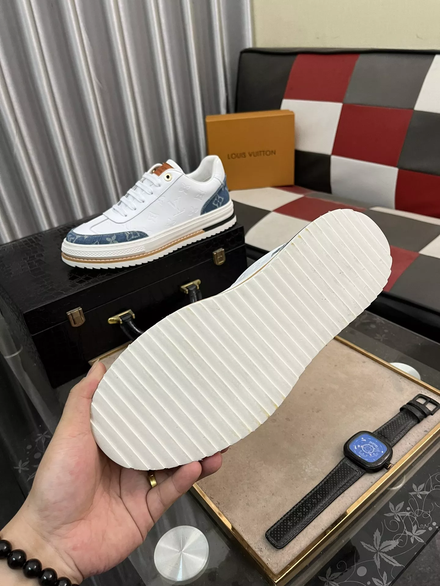 Louis Vuitton Casual Shoes For Men Compact 7317