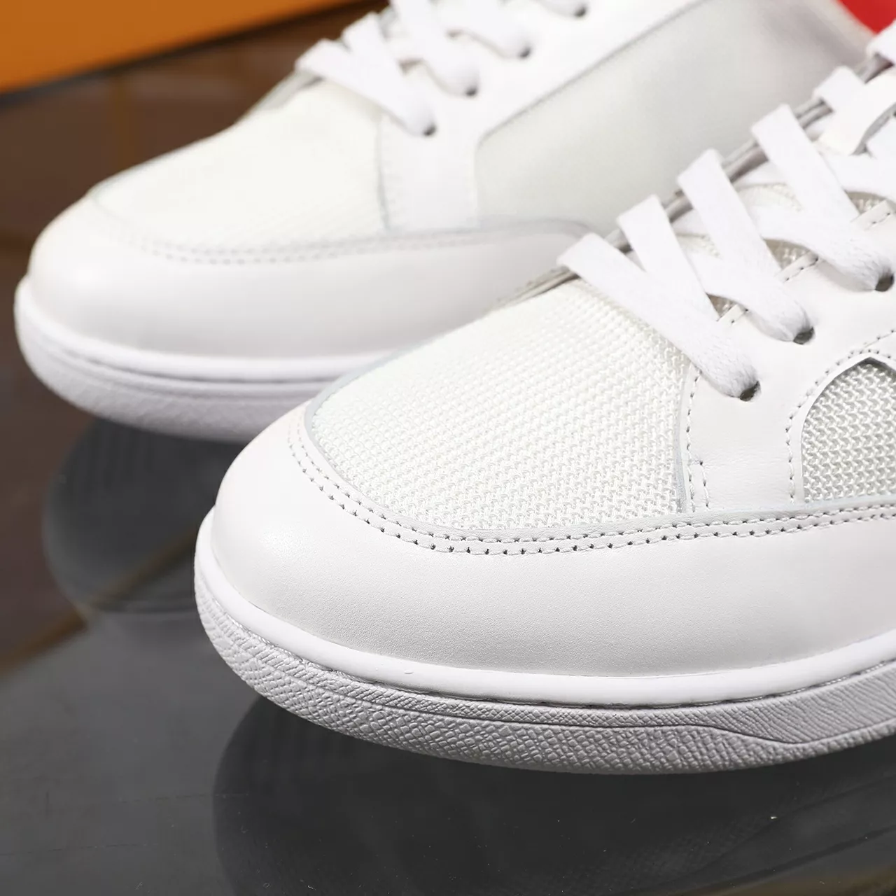 Louis Vuitton Casual Shoes For Men Compact 7479