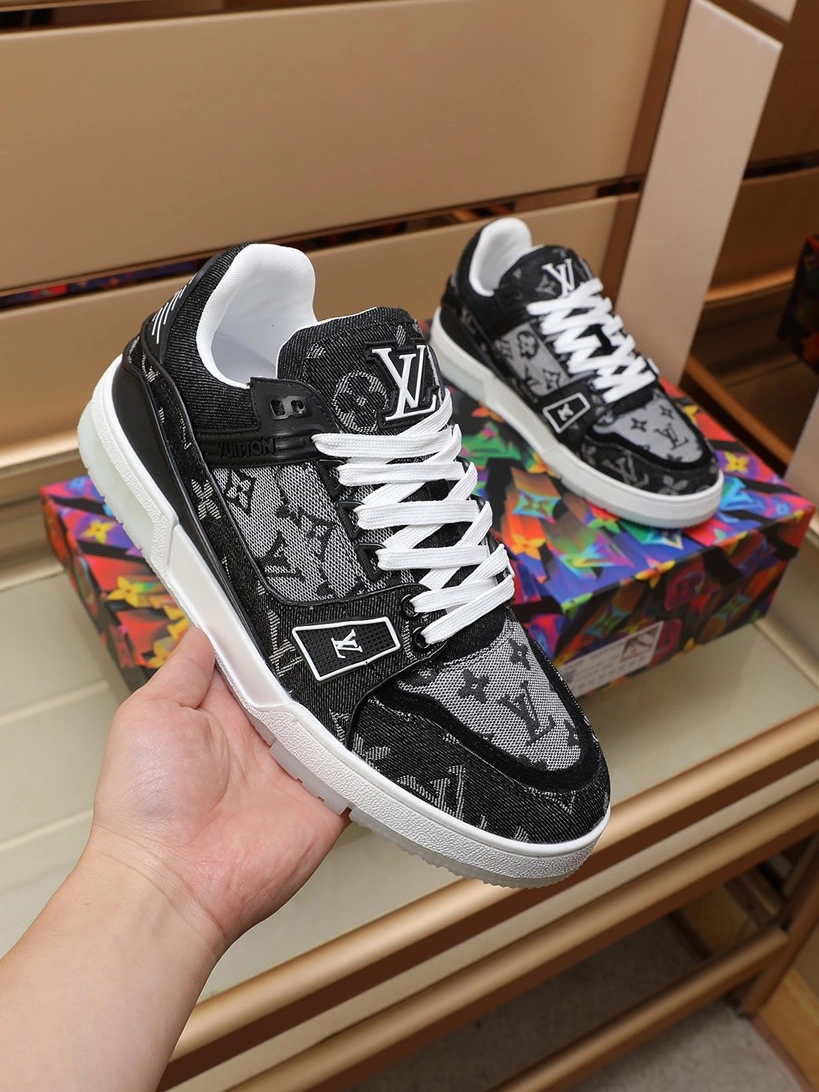 Louis Vuitton Casual Shoes For Men Cozy 8422