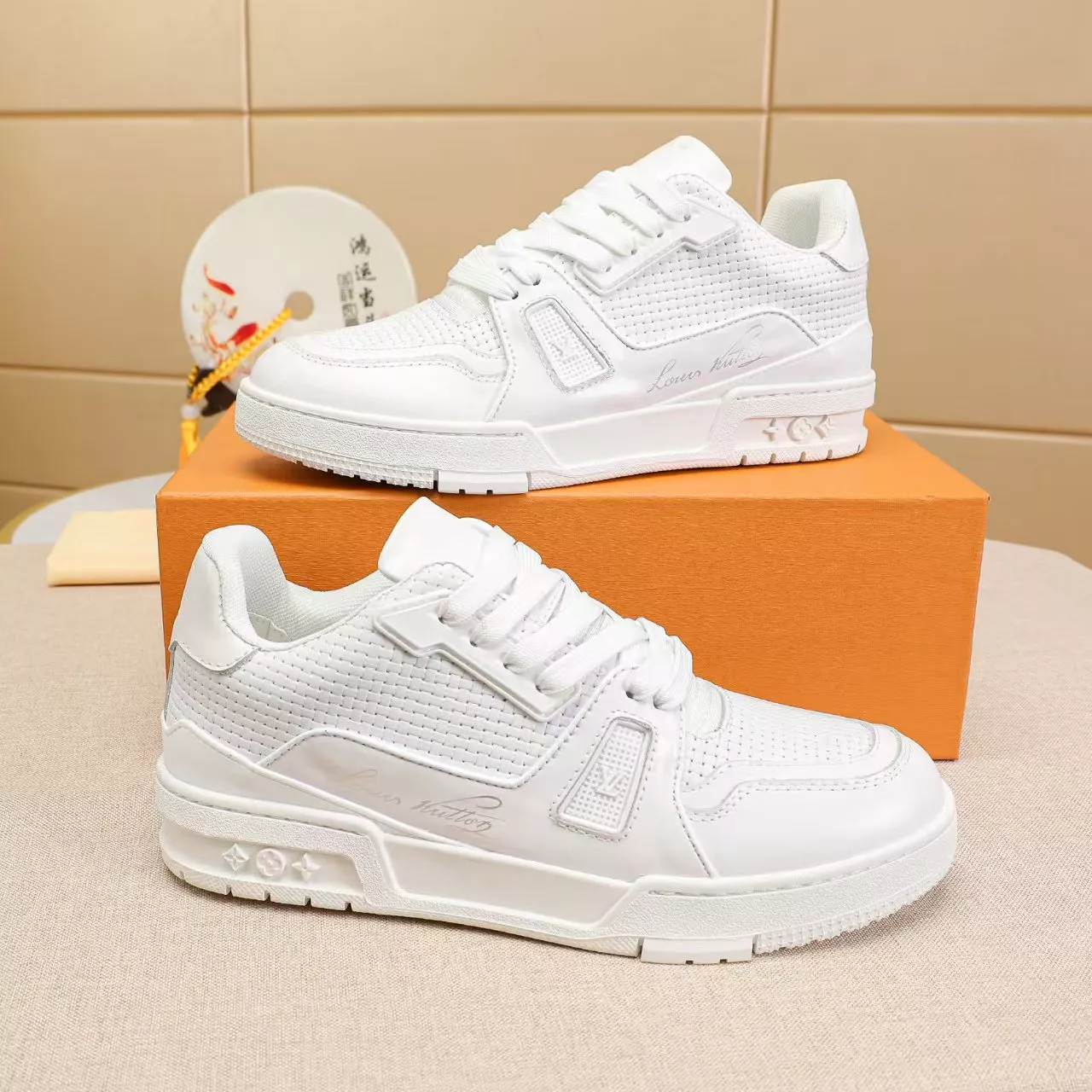 Louis Vuitton Casual Shoes For Men Cozy 9836