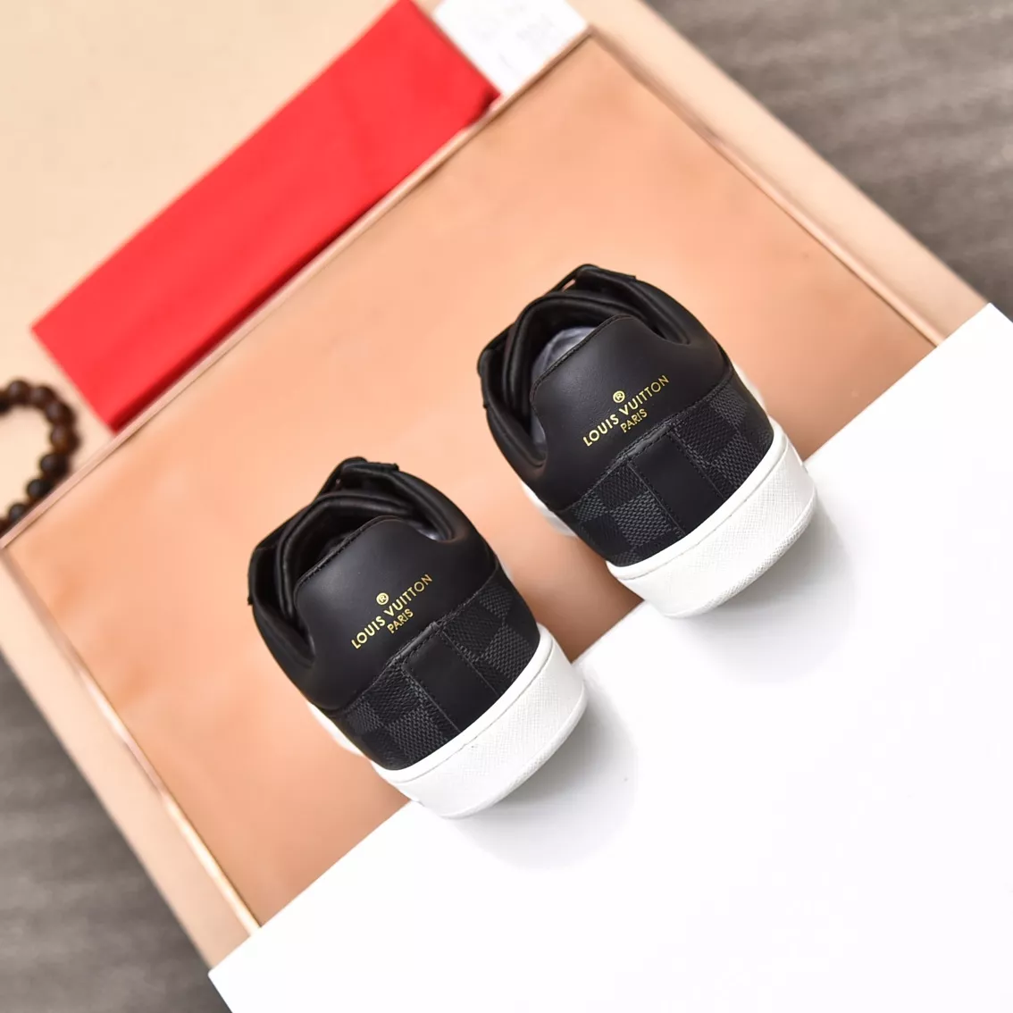 Louis Vuitton Casual Shoes For Men DailyWear 2824