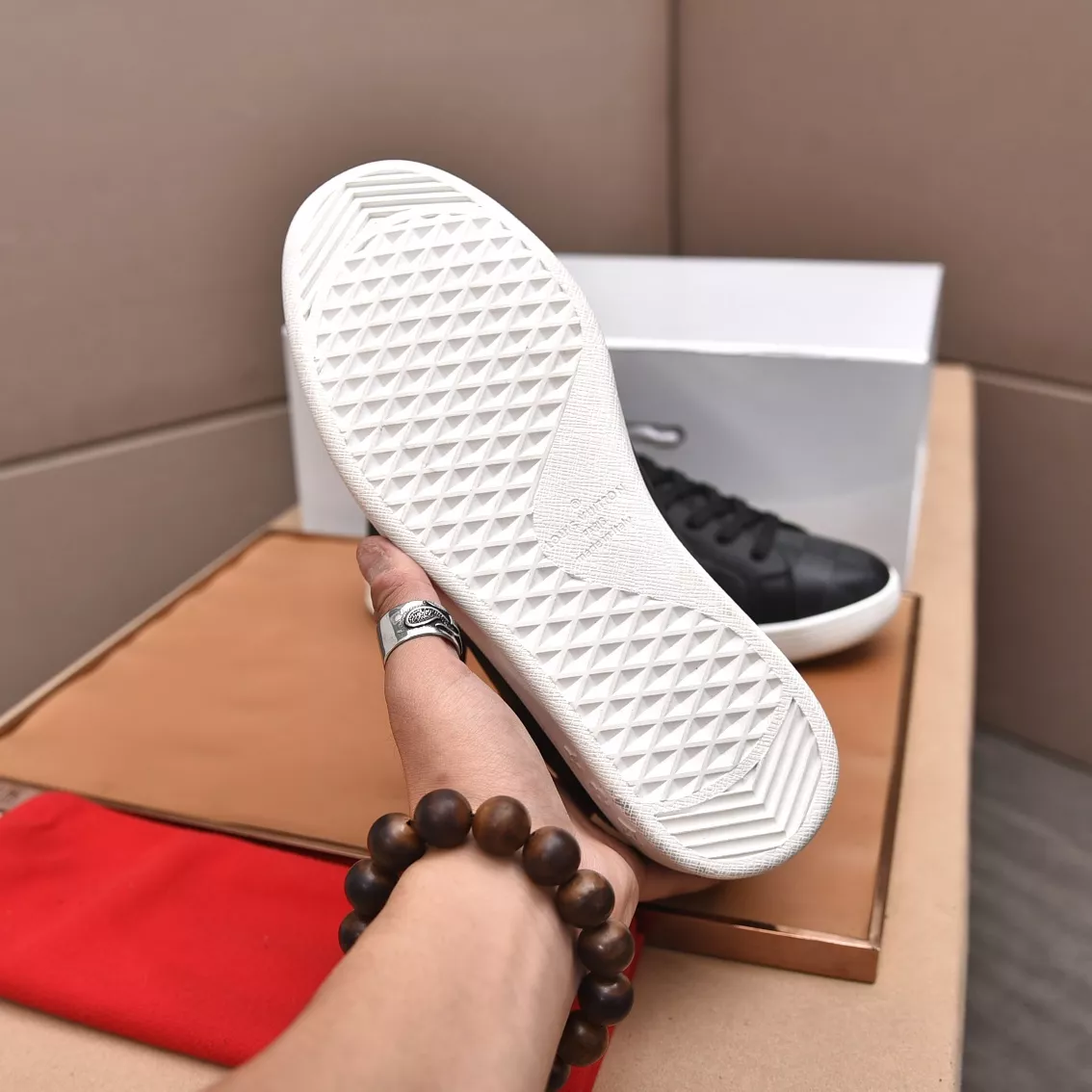 Louis Vuitton Casual Shoes For Men DailyWear 2824