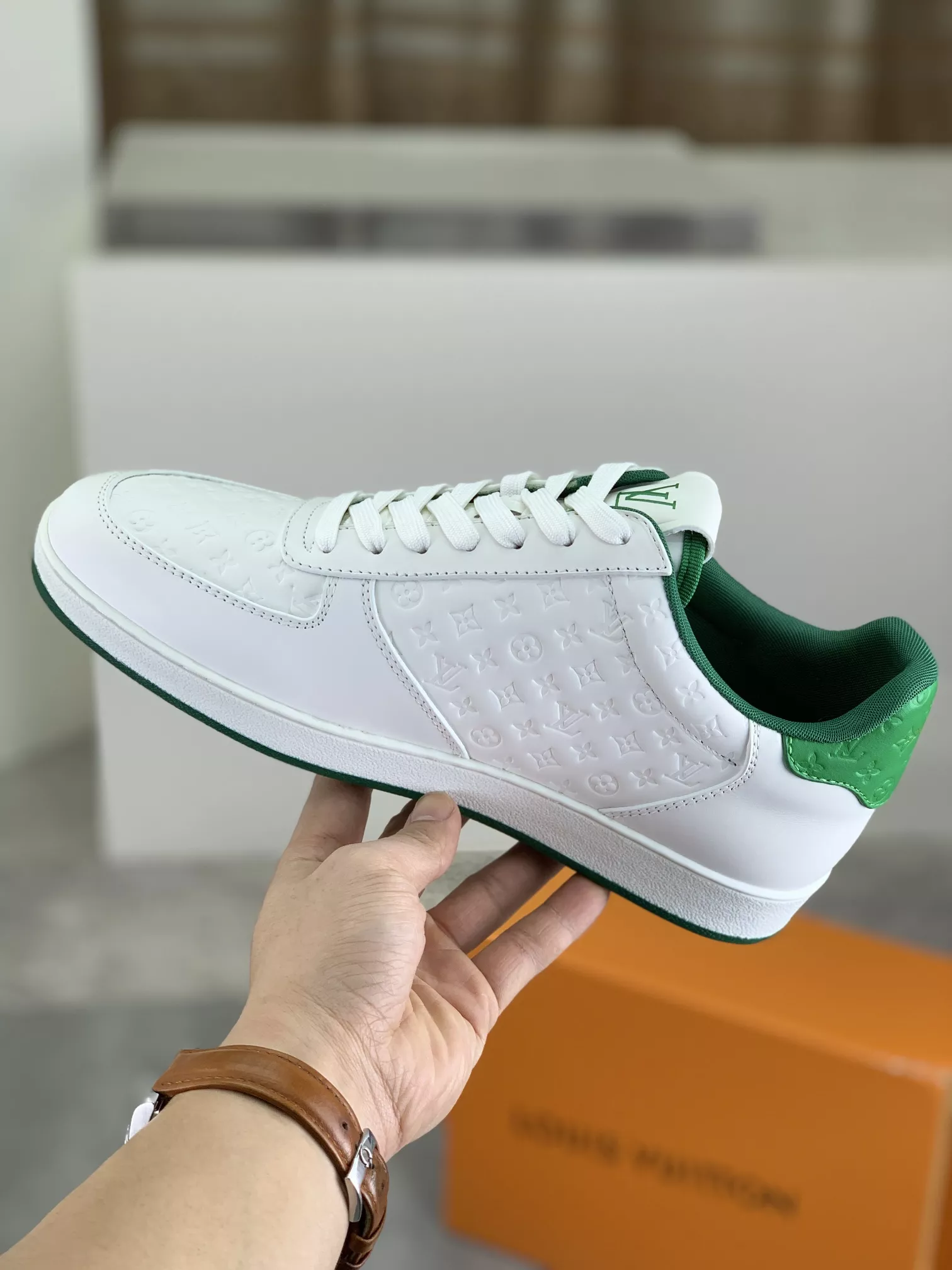 Louis Vuitton Casual Shoes For Men DailyWear 513
