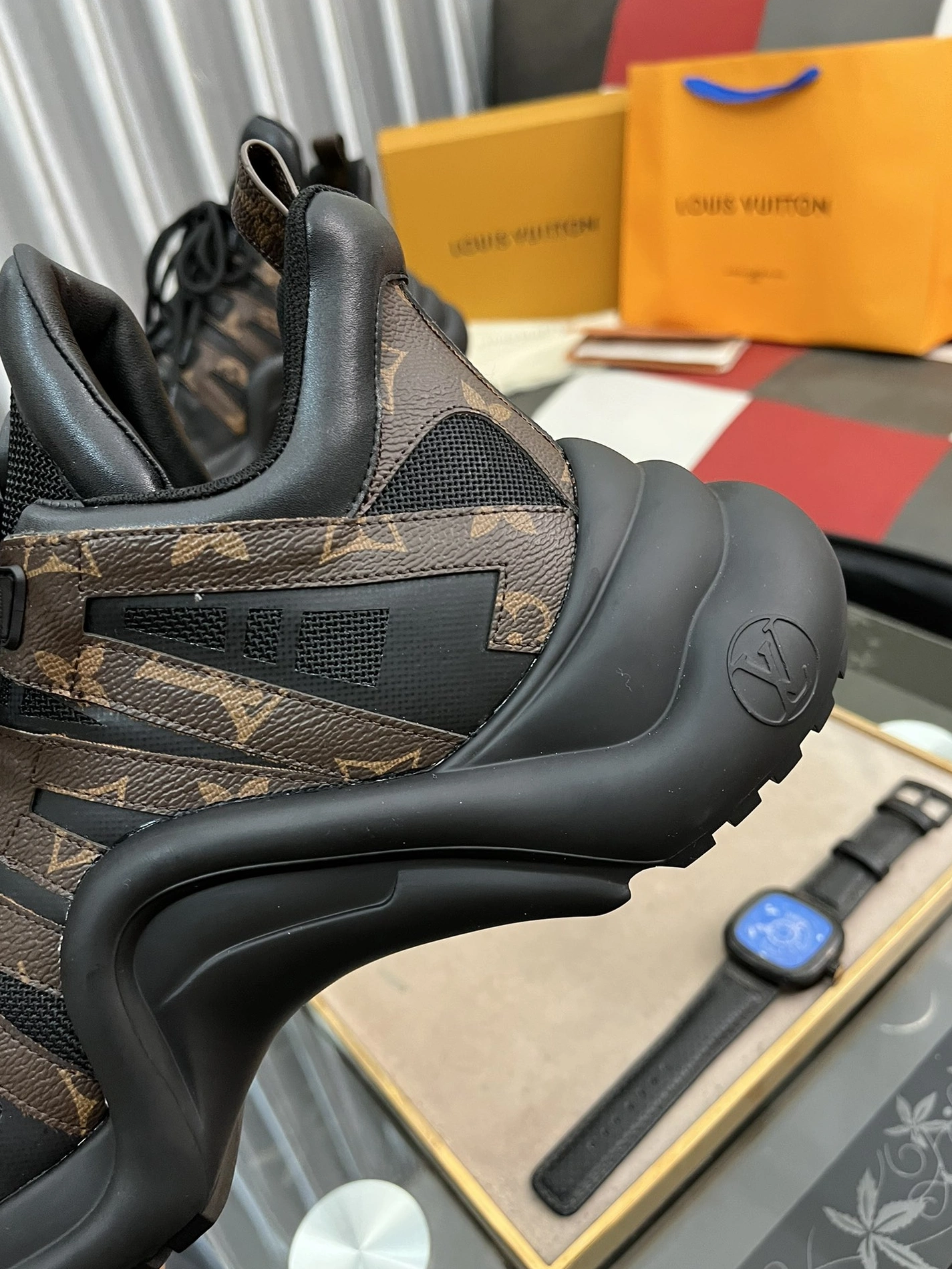 Louis Vuitton Casual Shoes For Men DailyWear 5532