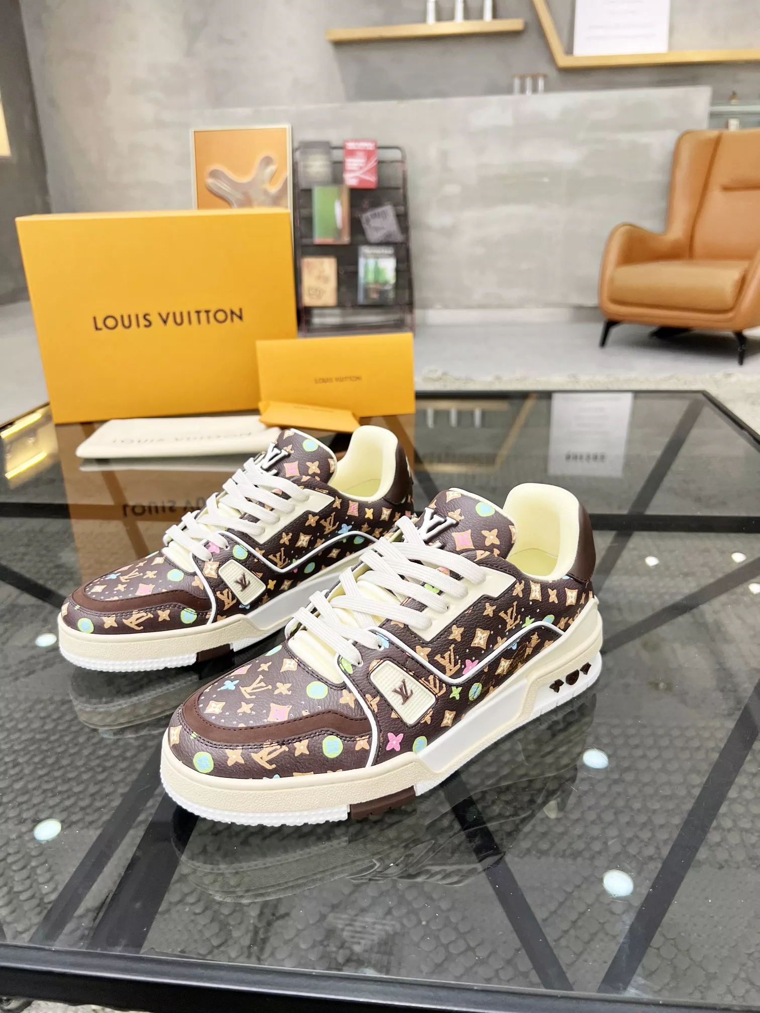 Louis Vuitton Casual Shoes For Men Durable 4772