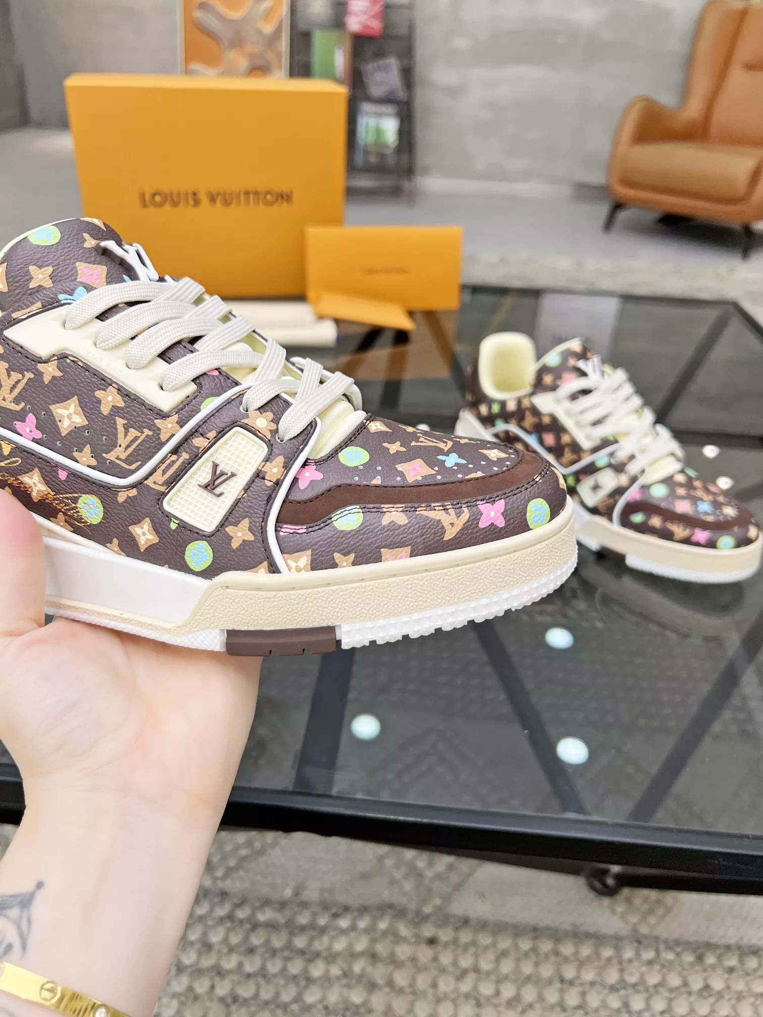 Louis Vuitton Casual Shoes For Men Durable 4772
