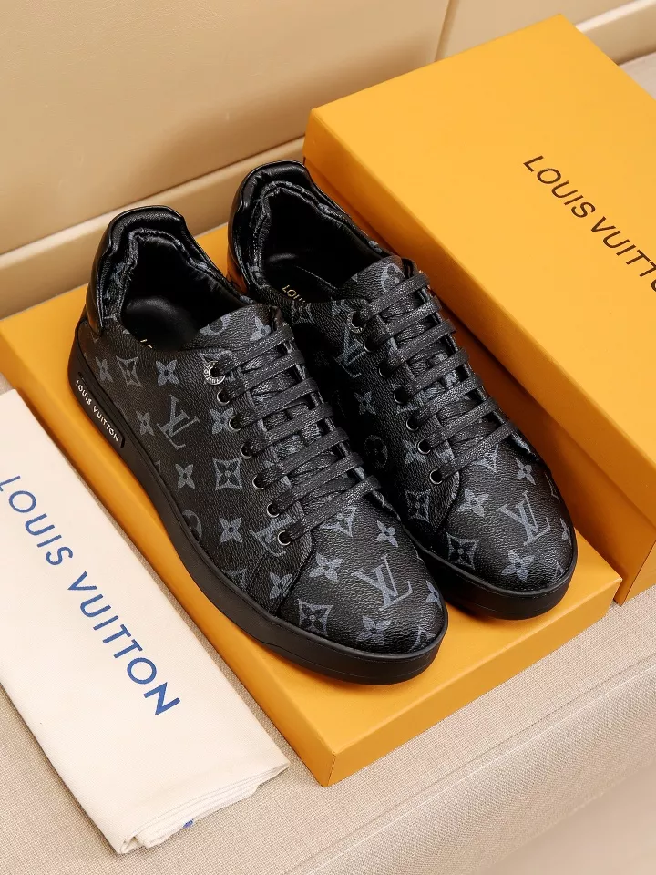 Louis Vuitton Casual Shoes For Men Durable 7238