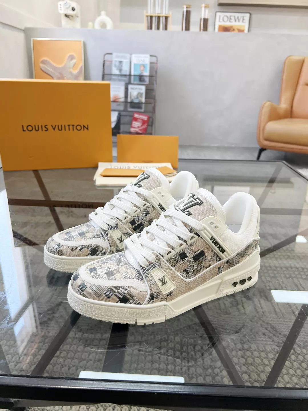 Louis Vuitton Casual Shoes For Men EasyMatch 1870