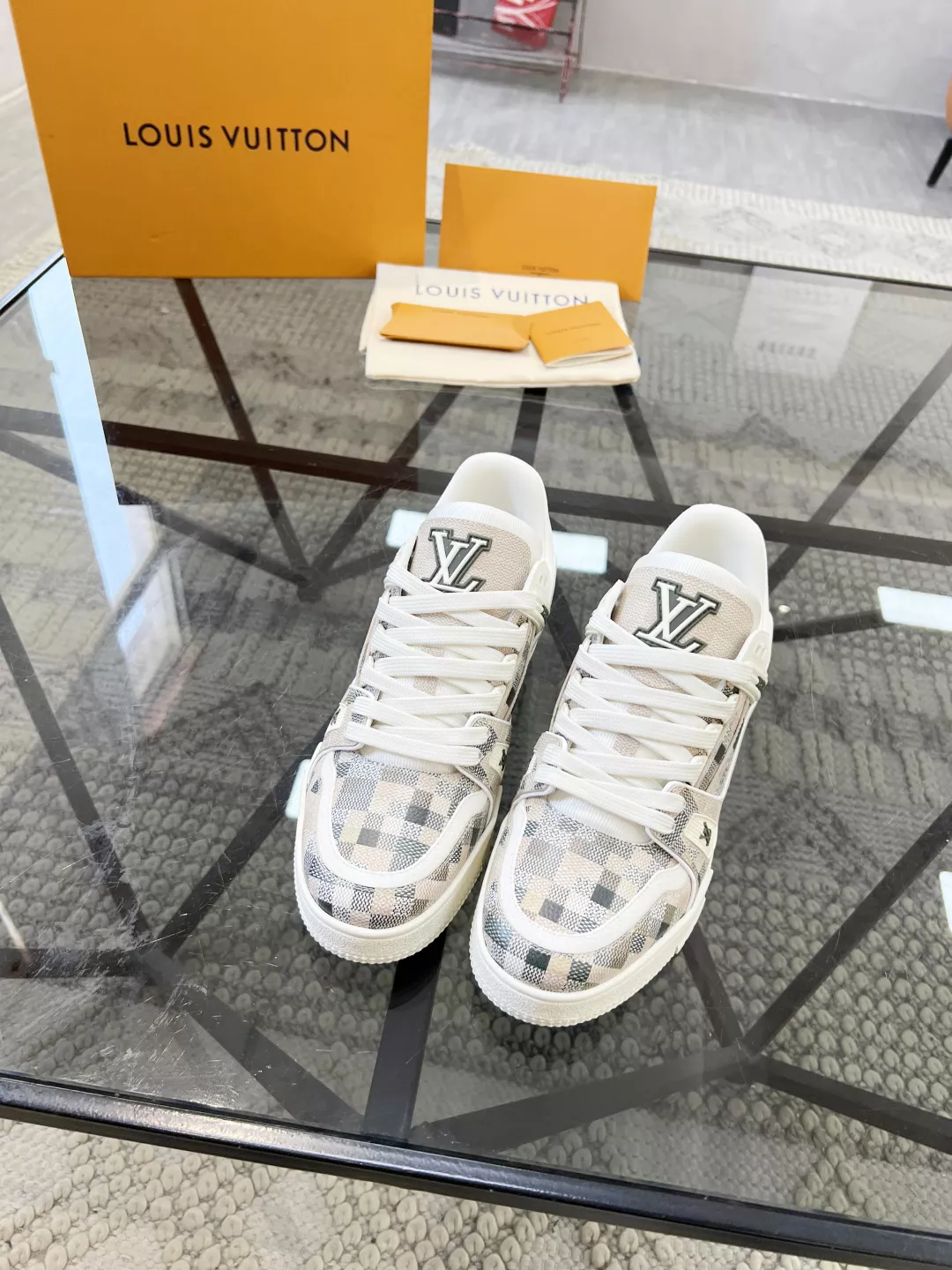 Louis Vuitton Casual Shoes For Men EasyMatch 1870