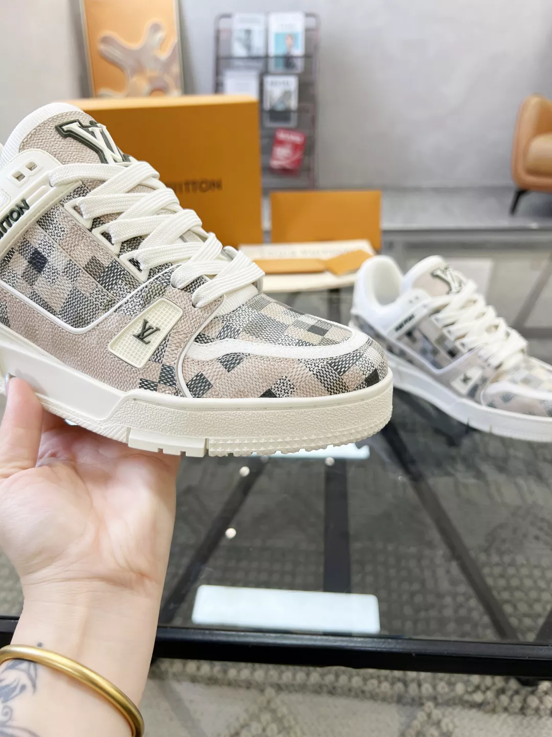 Louis Vuitton Casual Shoes For Men EasyMatch 1870
