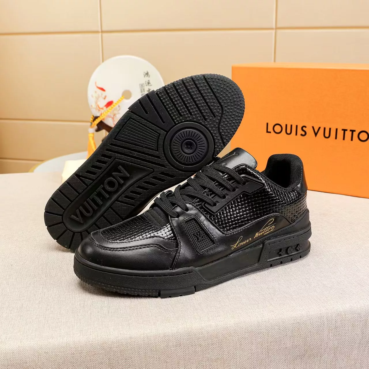 Louis Vuitton Casual Shoes For Men EasyMatch 2409