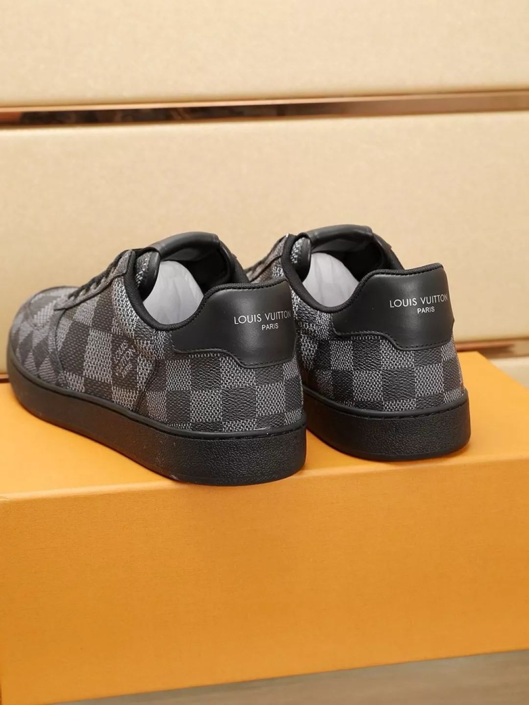 Louis Vuitton Casual Shoes For Men Efficient 9434