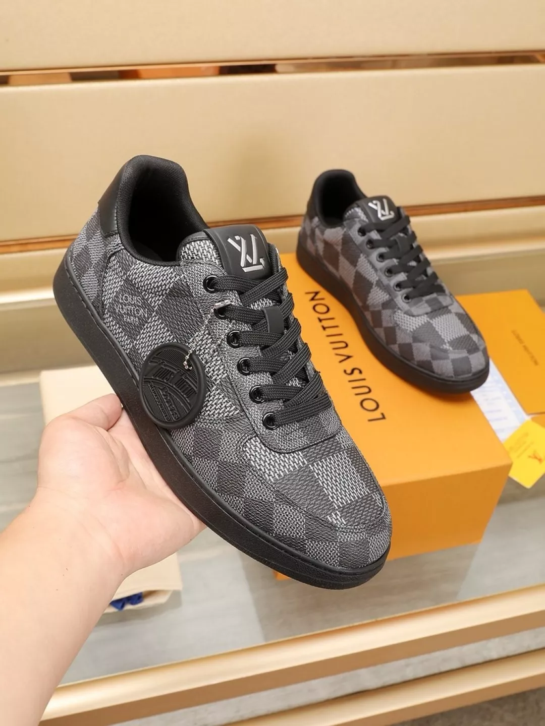 Louis Vuitton Casual Shoes For Men Efficient 9434