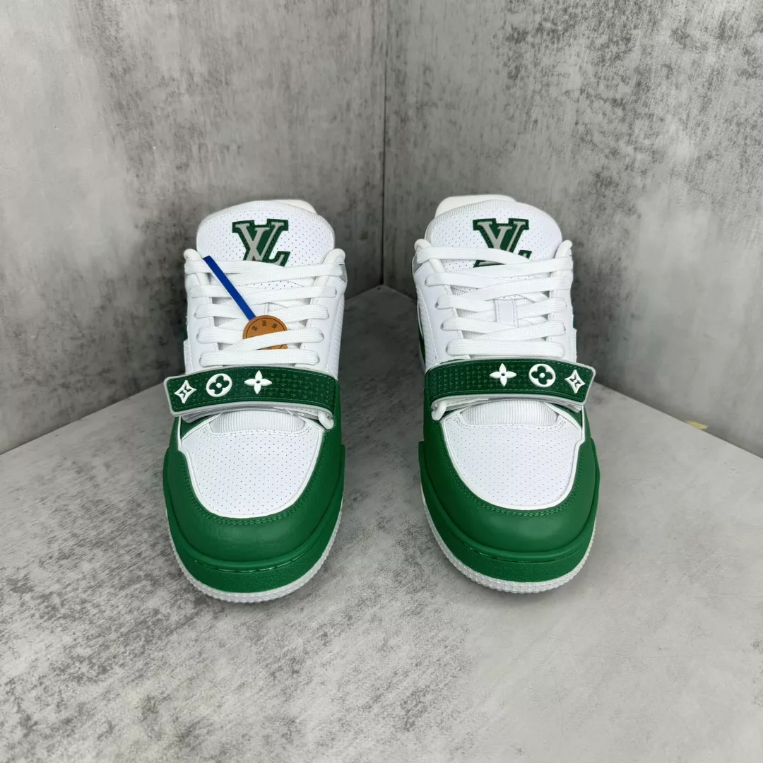 Louis Vuitton Casual Shoes For Men EyeCatching 5821