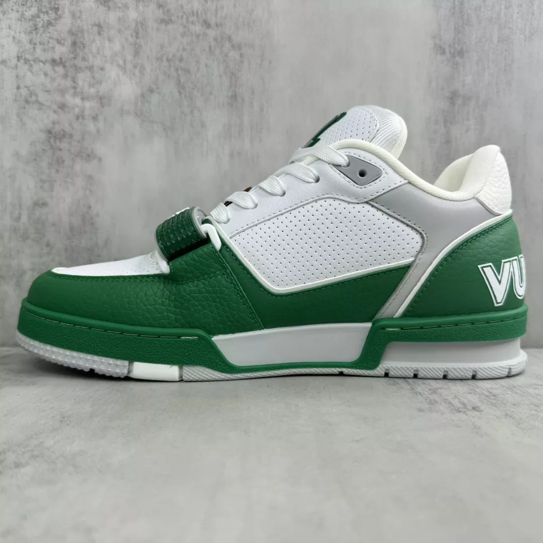 Louis Vuitton Casual Shoes For Men EyeCatching 5821