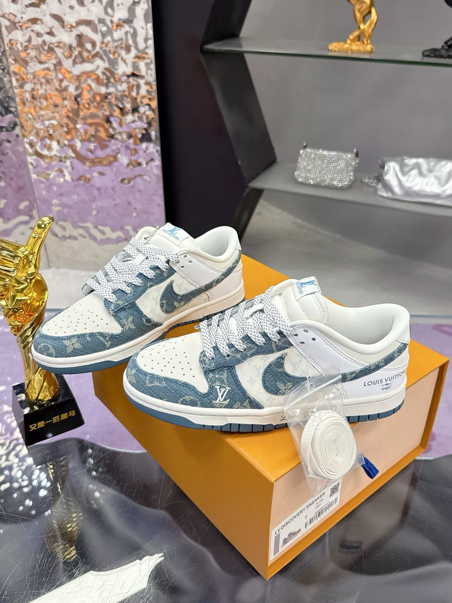 Louis Vuitton Casual Shoes For Men EyeCatching 7874
