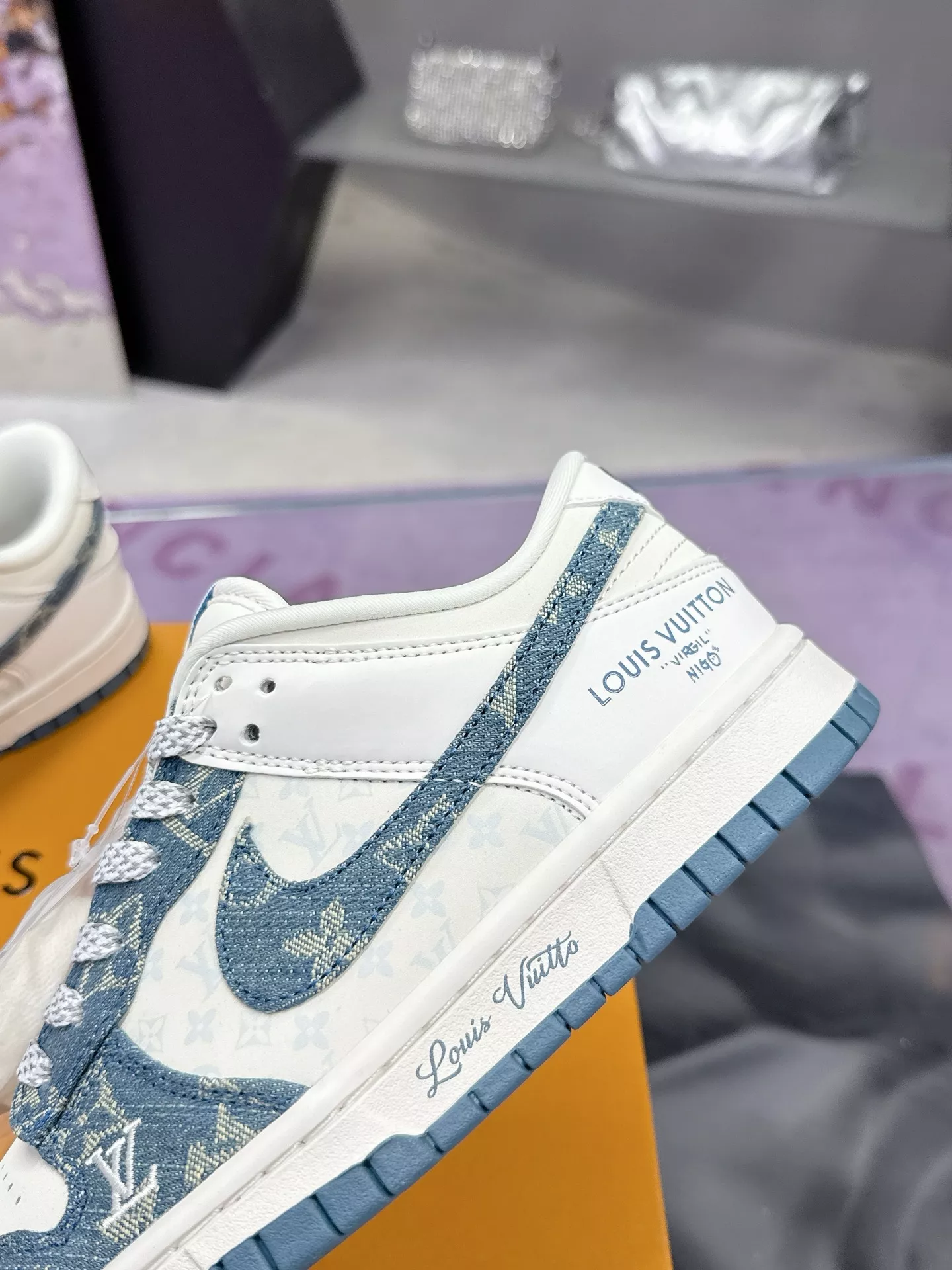 Louis Vuitton Casual Shoes For Men EyeCatching 7874