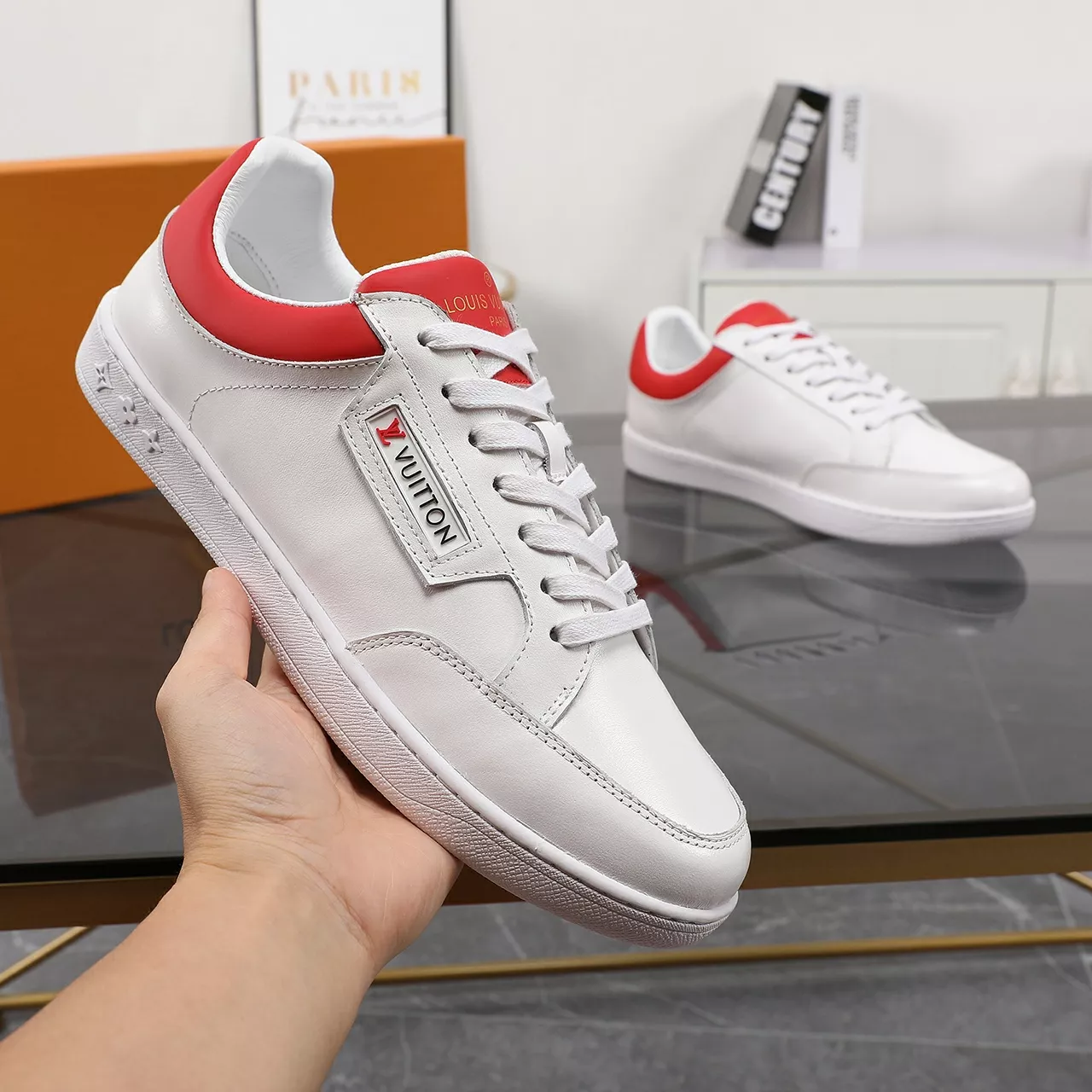 Louis Vuitton Casual Shoes For Men Fashionable 2043
