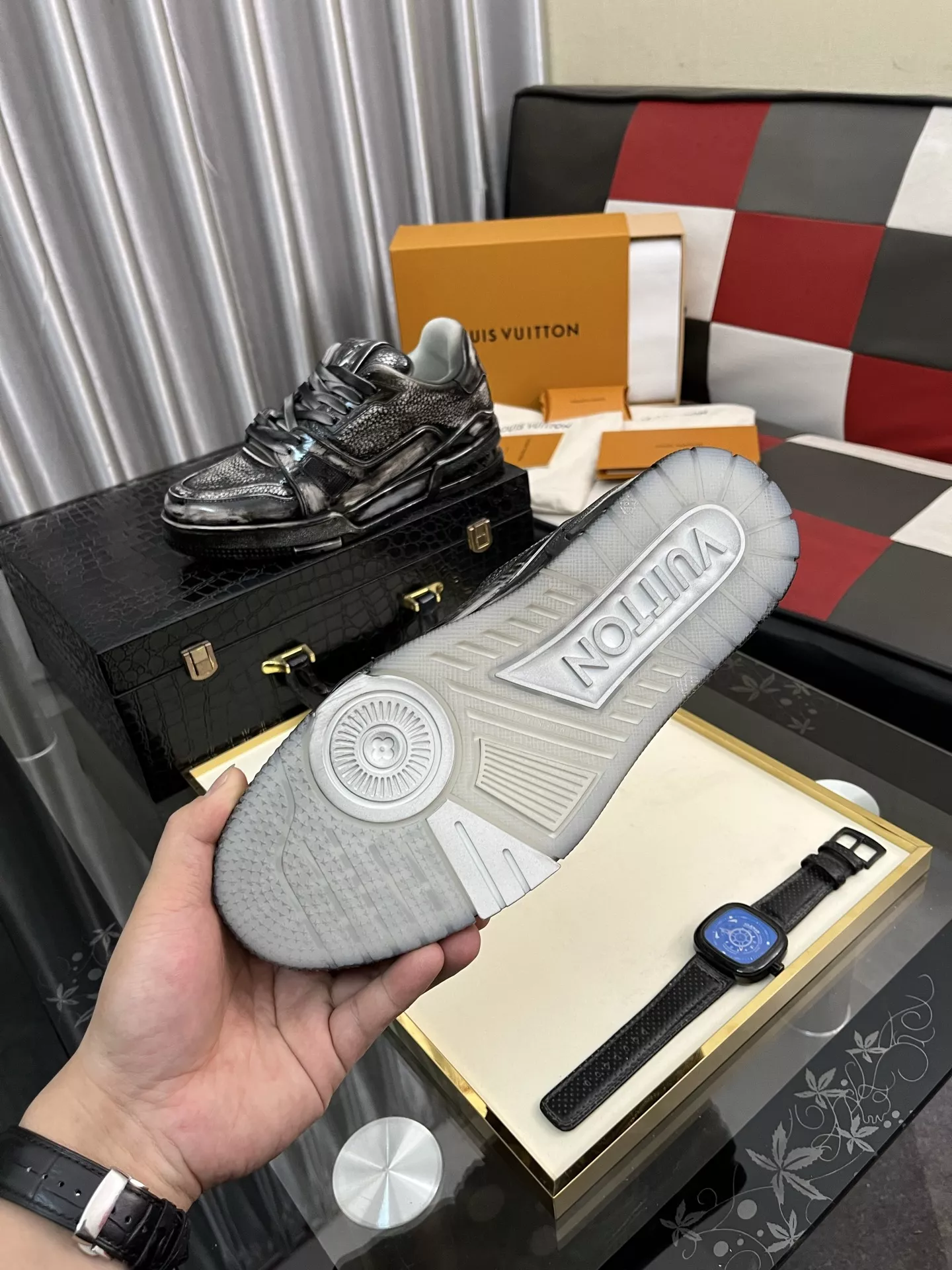 Louis Vuitton Casual Shoes For Men Fashionable 3145