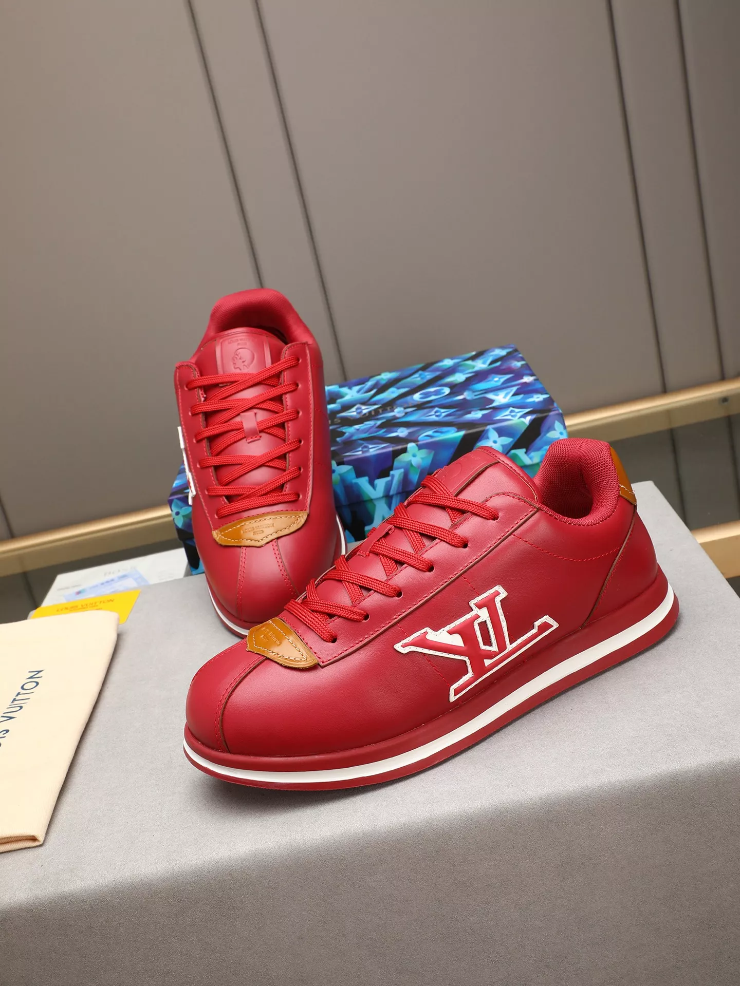 Louis Vuitton Casual Shoes For Men Flexible 7757