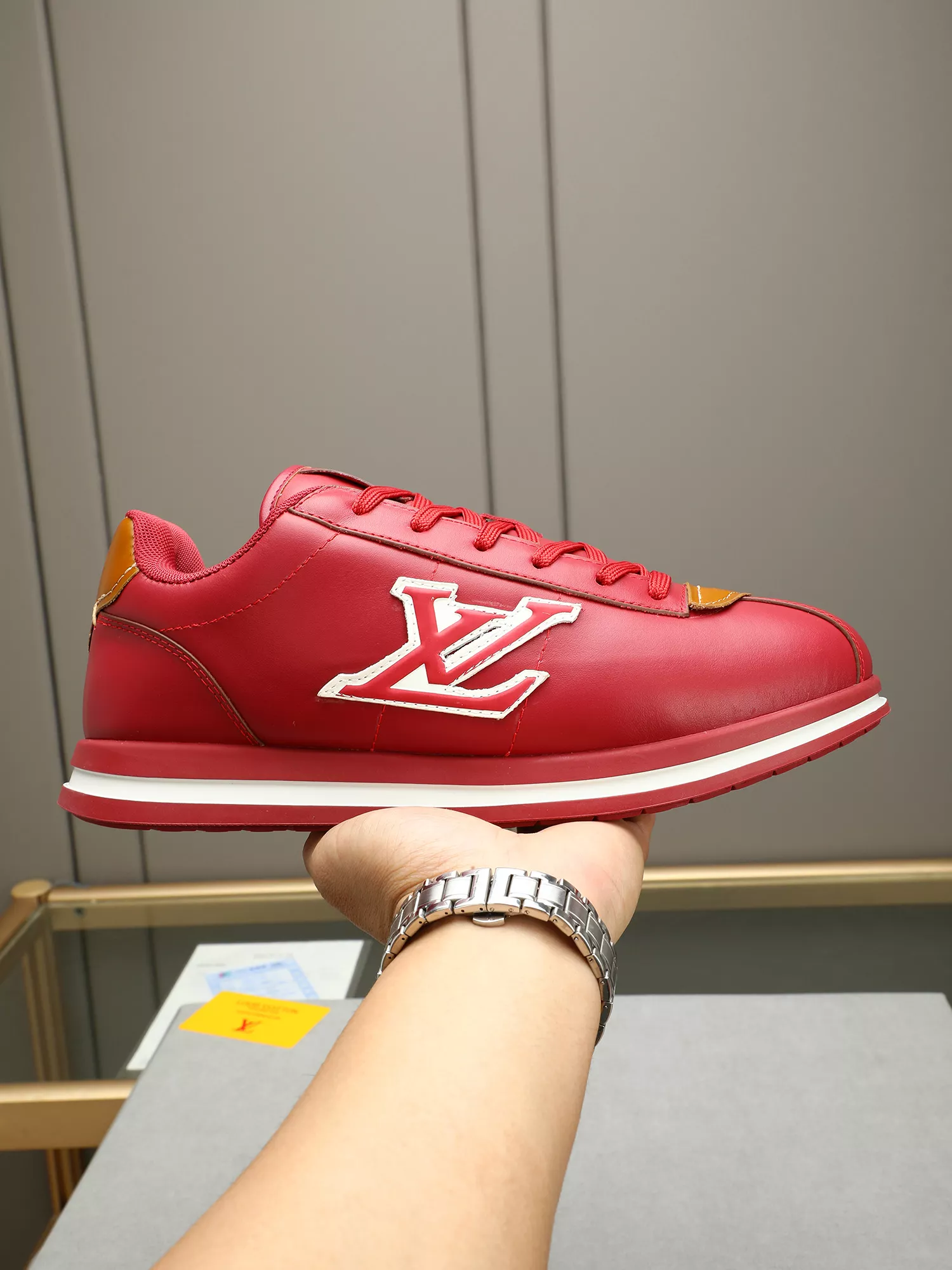 Louis Vuitton Casual Shoes For Men Flexible 7757