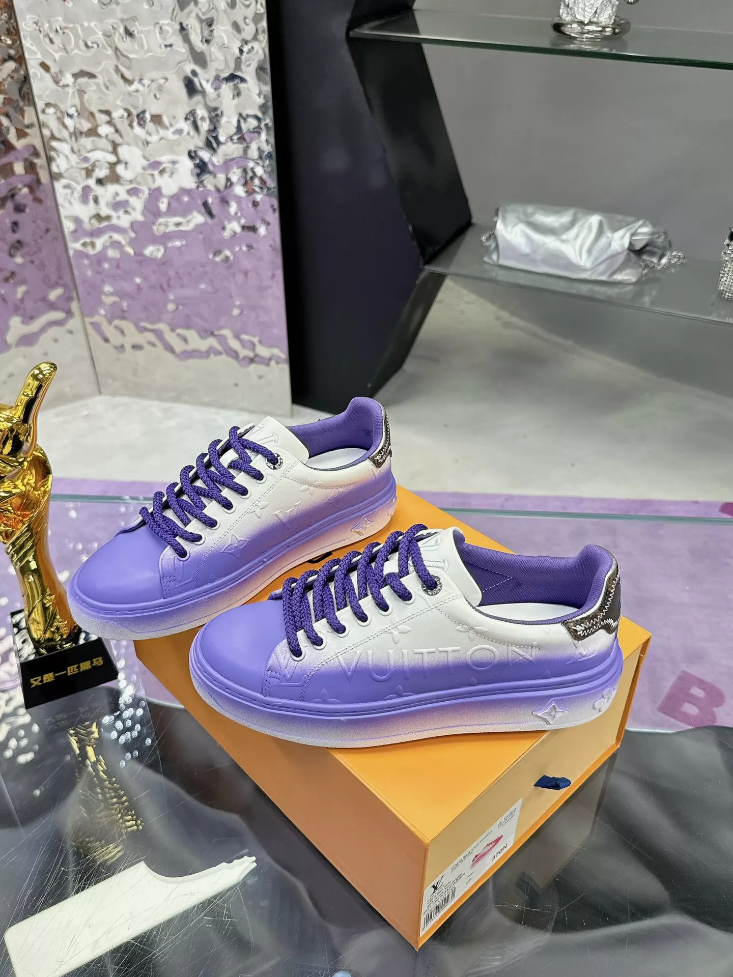 Louis Vuitton Casual Shoes For Men GoAnywhere 7572