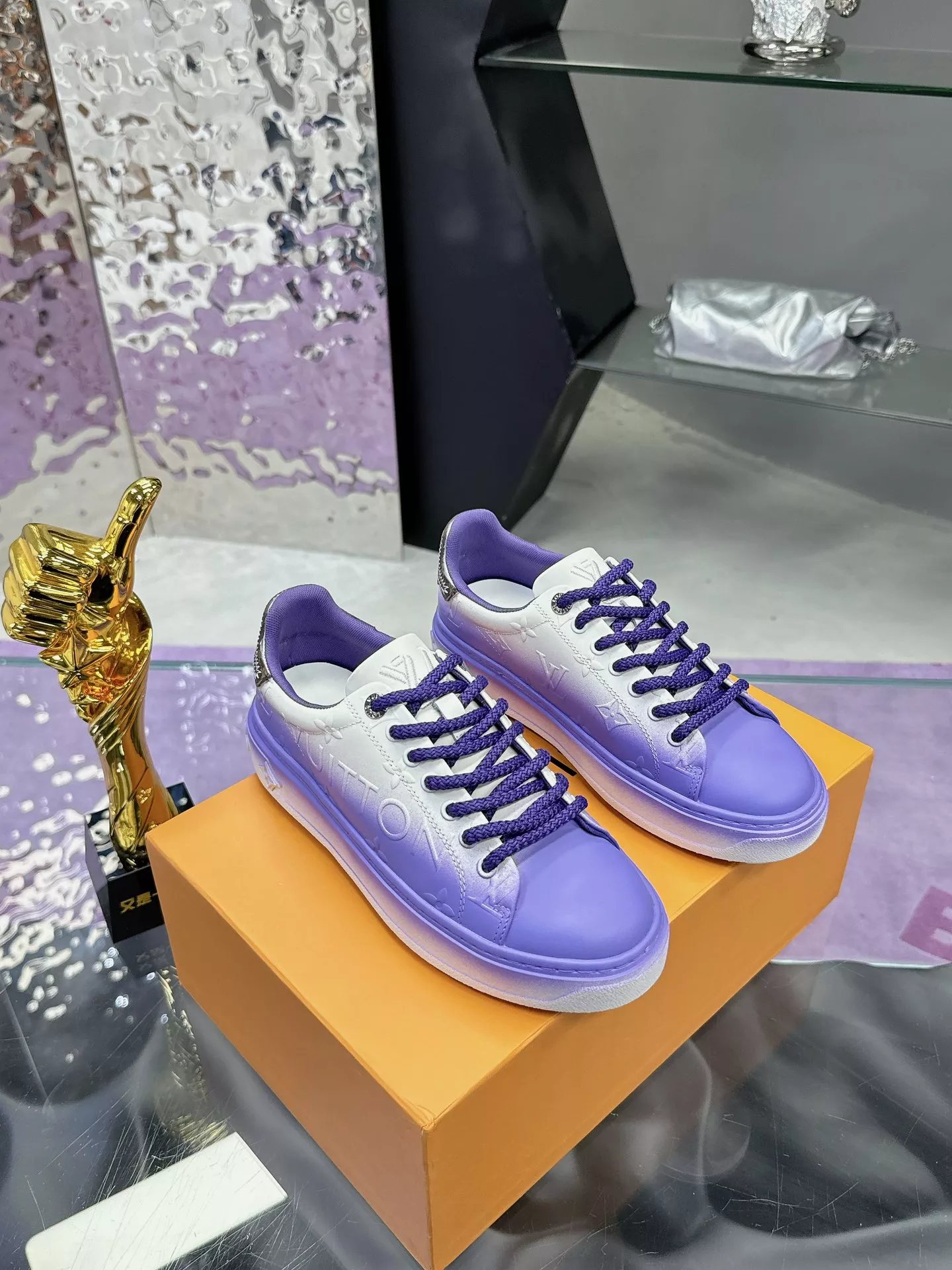 Louis Vuitton Casual Shoes For Men GoAnywhere 7572