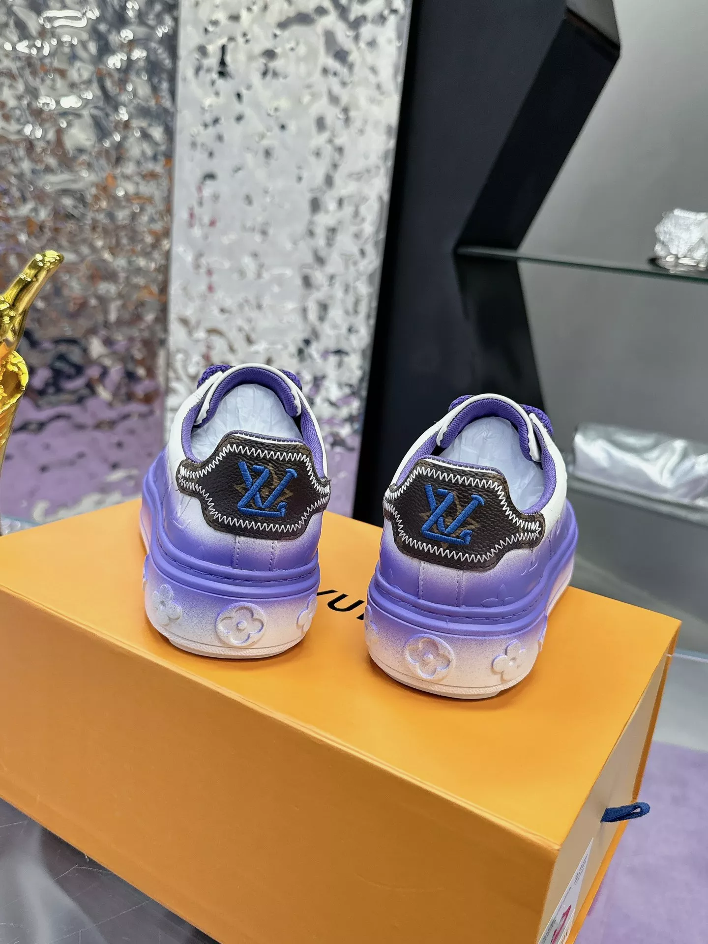 Louis Vuitton Casual Shoes For Men GoAnywhere 7572