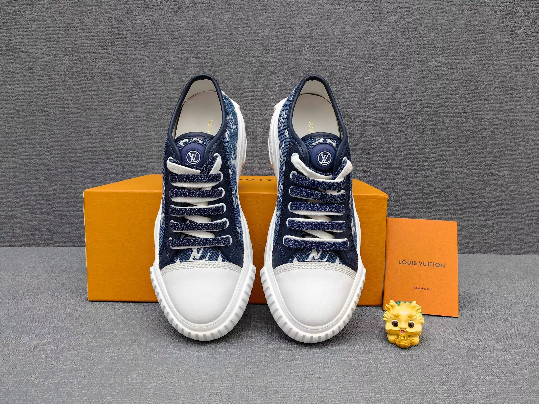 Louis Vuitton Casual Shoes For Men GoodFit 3163