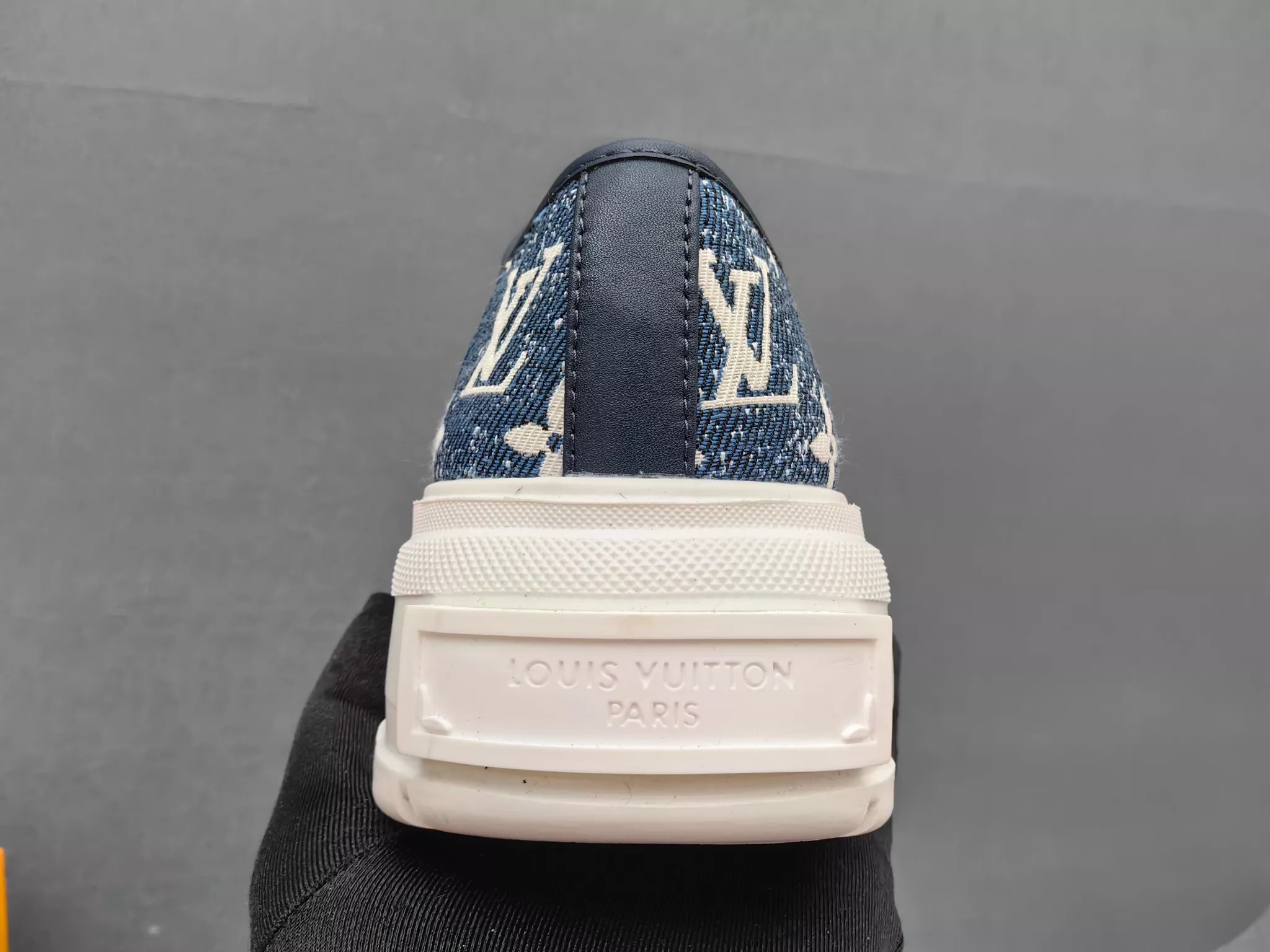 Louis Vuitton Casual Shoes For Men GoodFit 3163