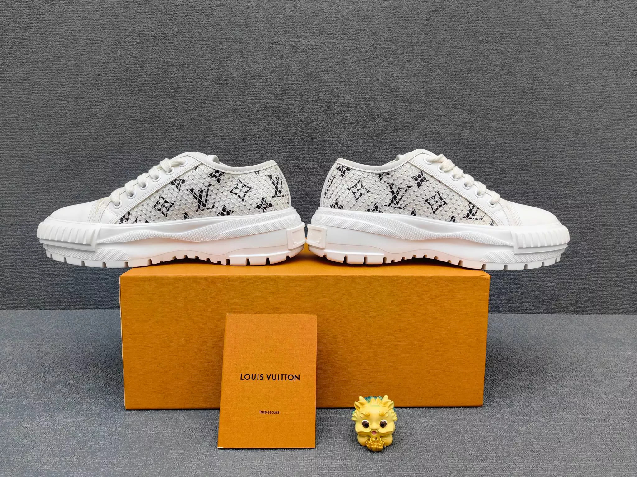 Louis Vuitton Casual Shoes For Men HighQuality 5963