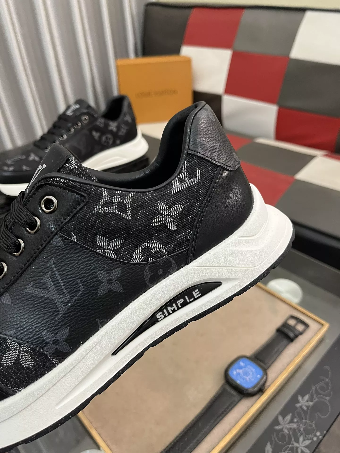 Louis Vuitton Casual Shoes For Men Minimalist 443