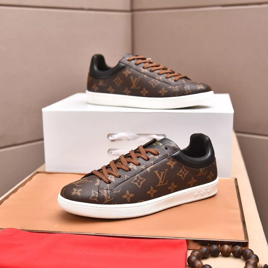 Louis Vuitton Casual Shoes For Men Modern 3682