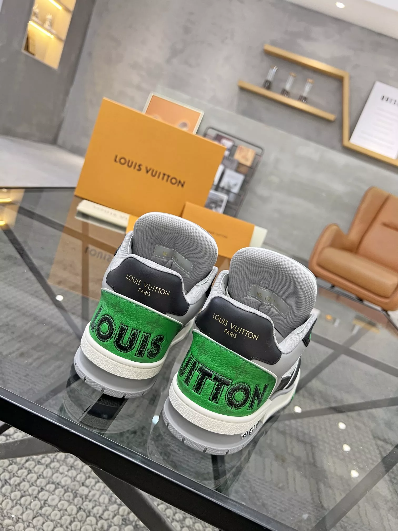 Louis Vuitton Casual Shoes For Men Modern 7883