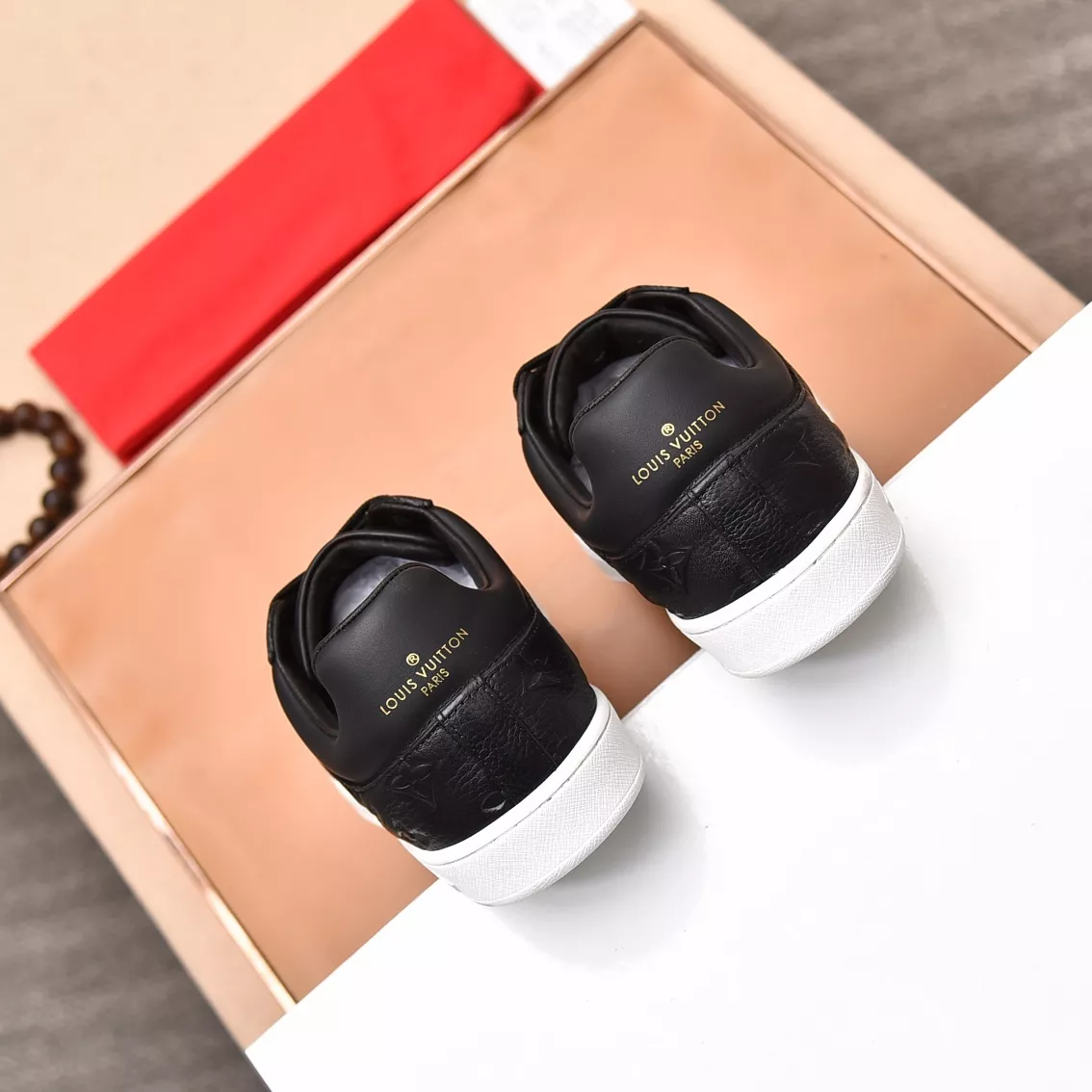 Louis Vuitton Casual Shoes For Men Practical 1684