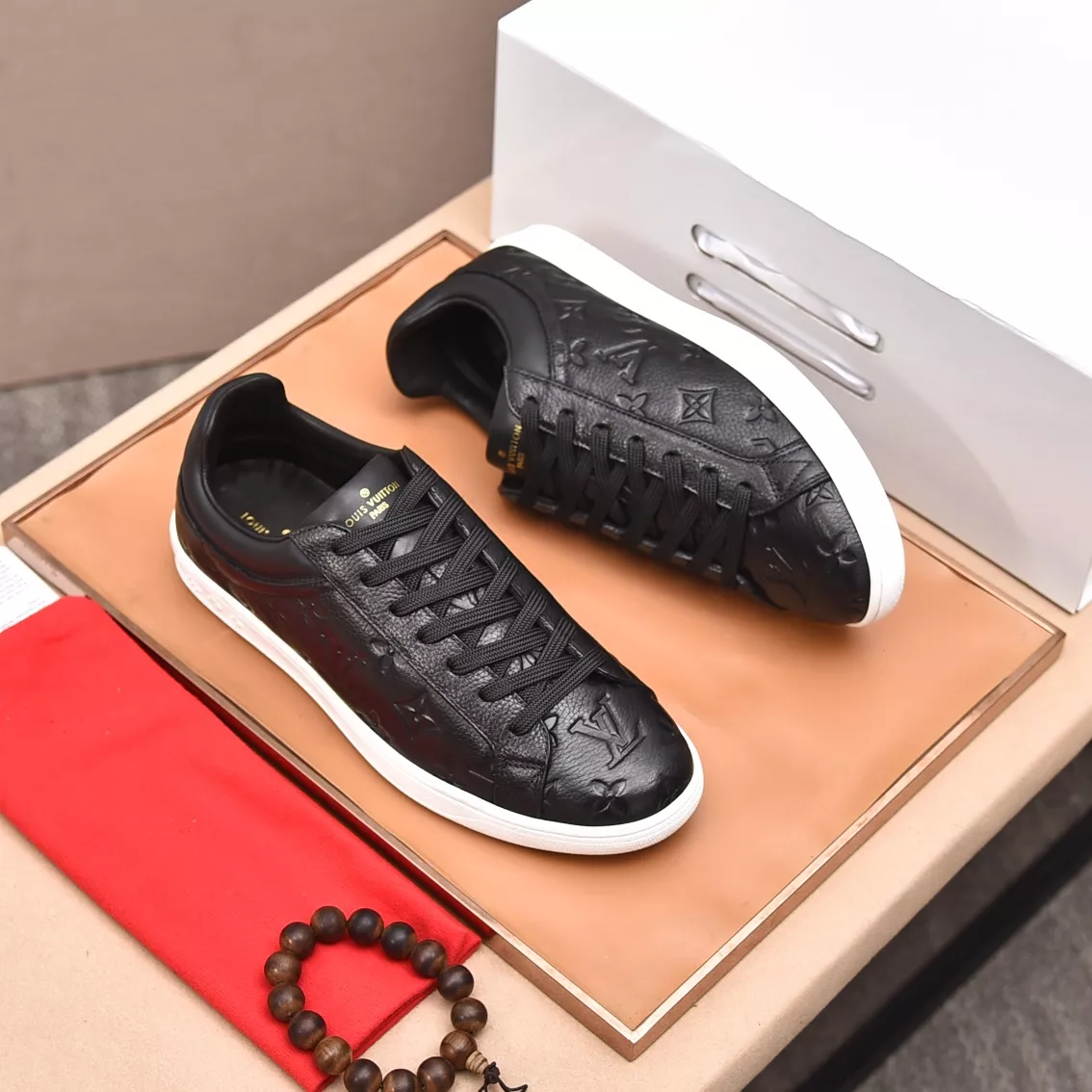 Louis Vuitton Casual Shoes For Men Practical 1684