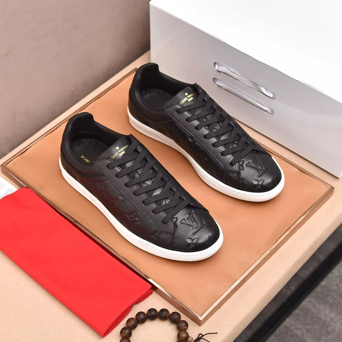 Louis Vuitton Casual Shoes For Men Practical 1684