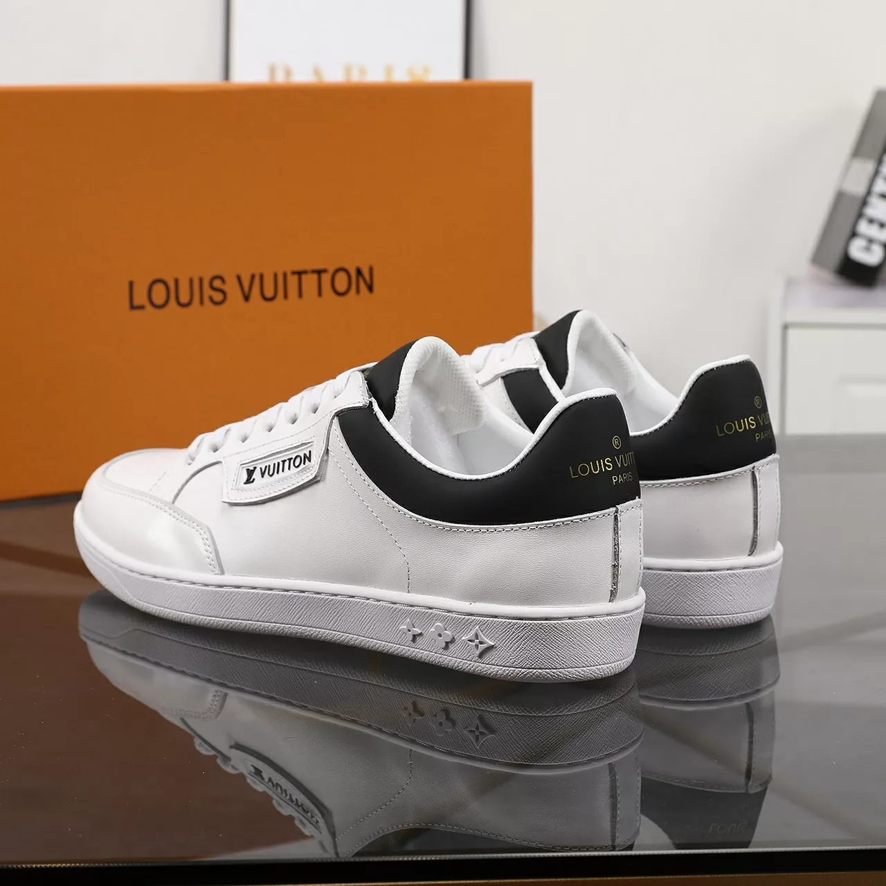 Louis Vuitton Casual Shoes For Men Practical 5990