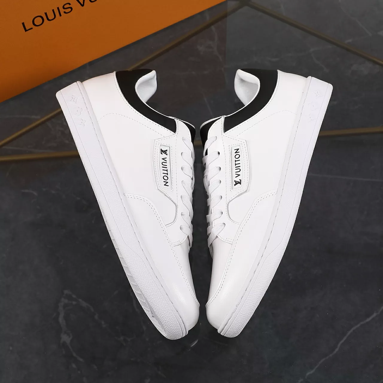 Louis Vuitton Casual Shoes For Men Practical 5990
