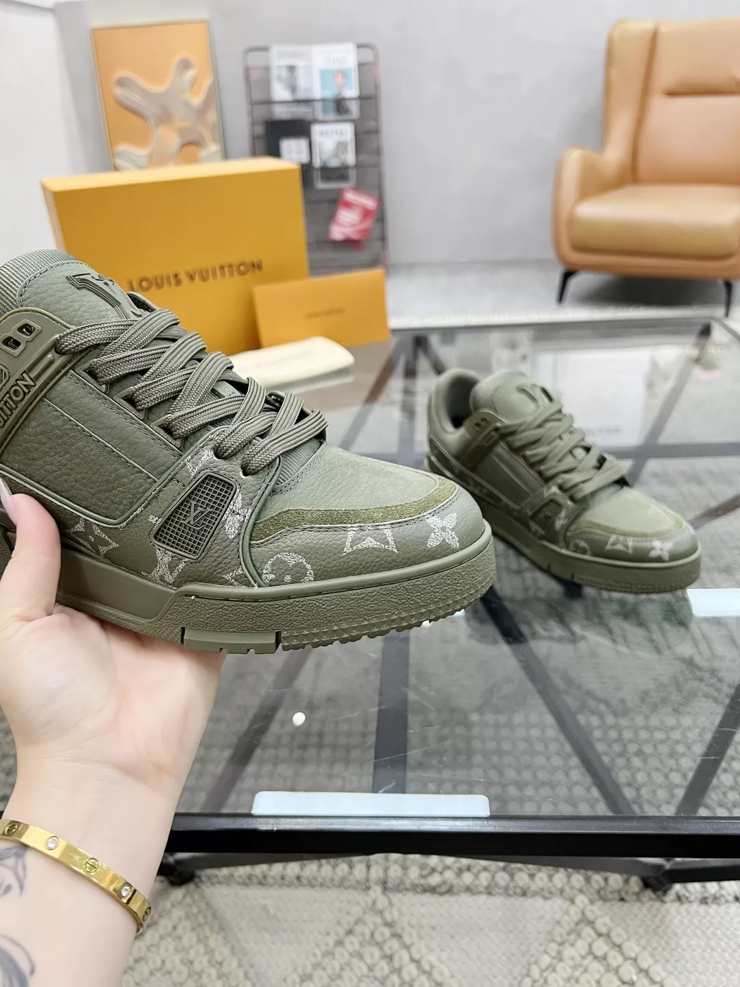 Louis Vuitton Casual Shoes For Men Practical 6001