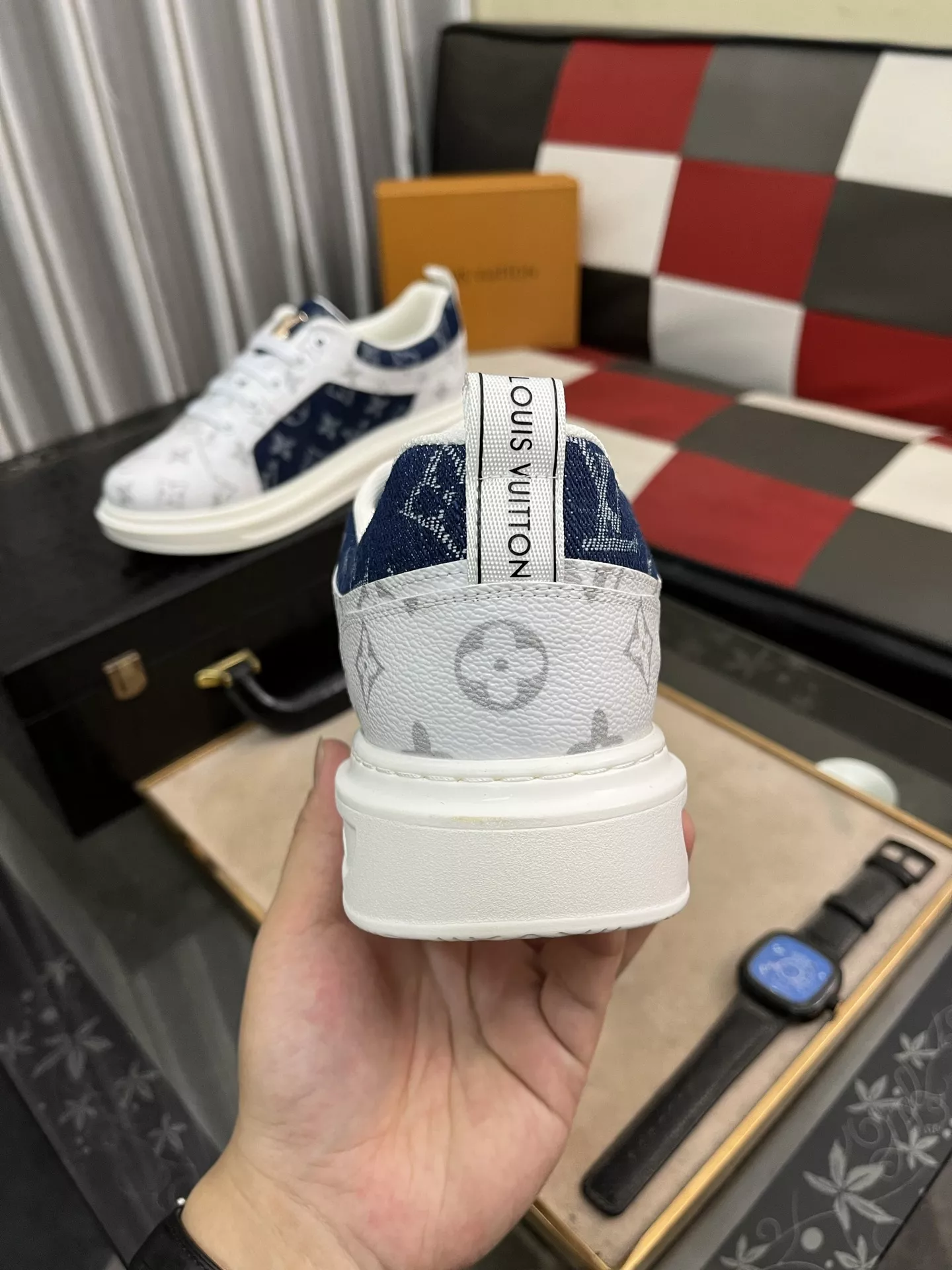 Louis Vuitton Casual Shoes For Men Practical 8063