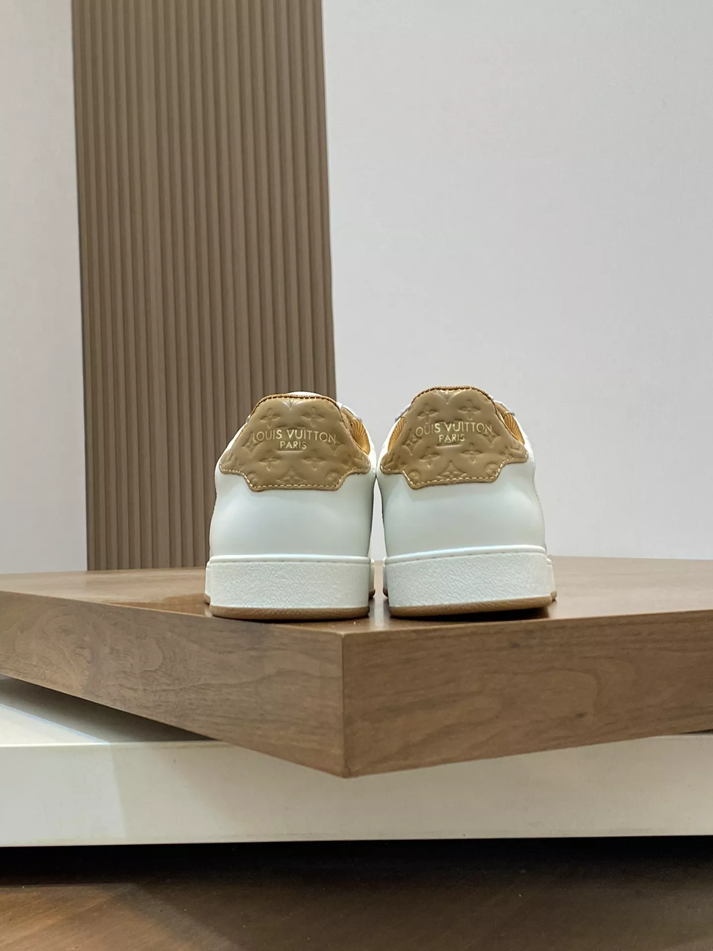 Louis Vuitton Casual Shoes For Men Practical 834
